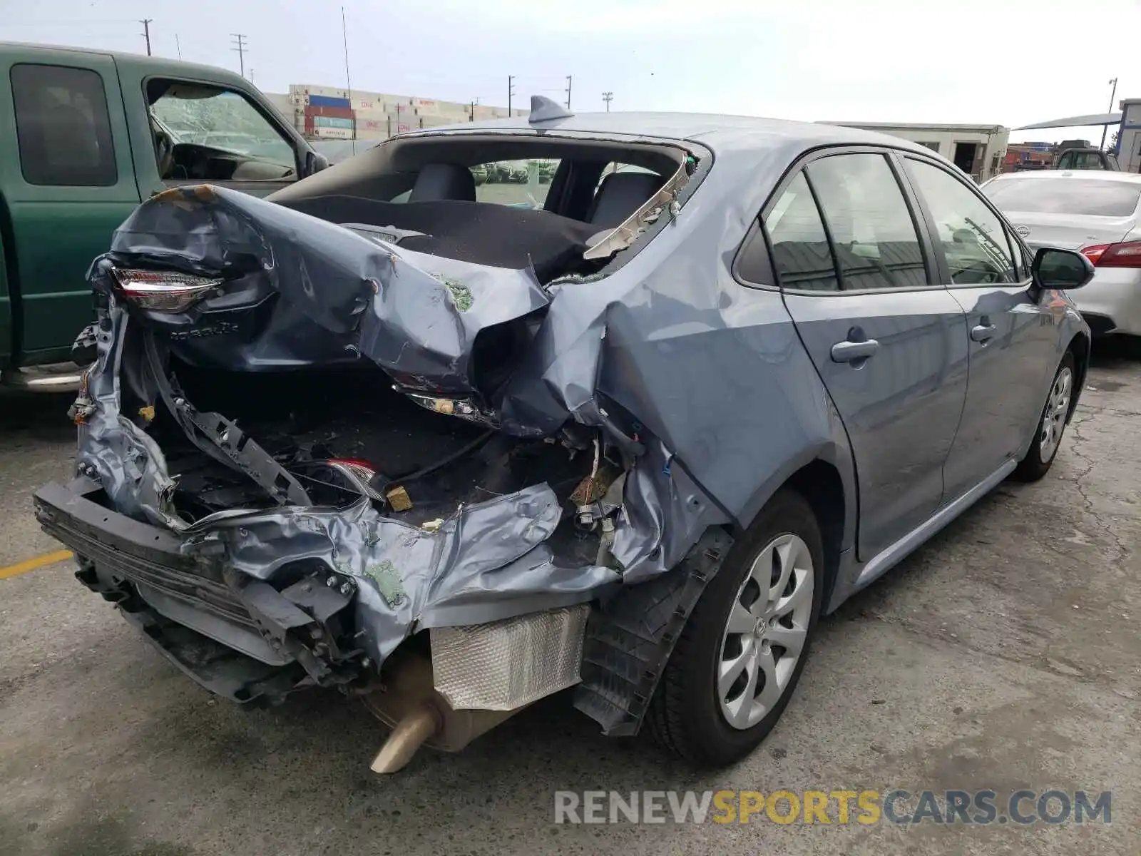 4 Photograph of a damaged car JTDEPRAE4LJ052925 TOYOTA COROLLA 2020