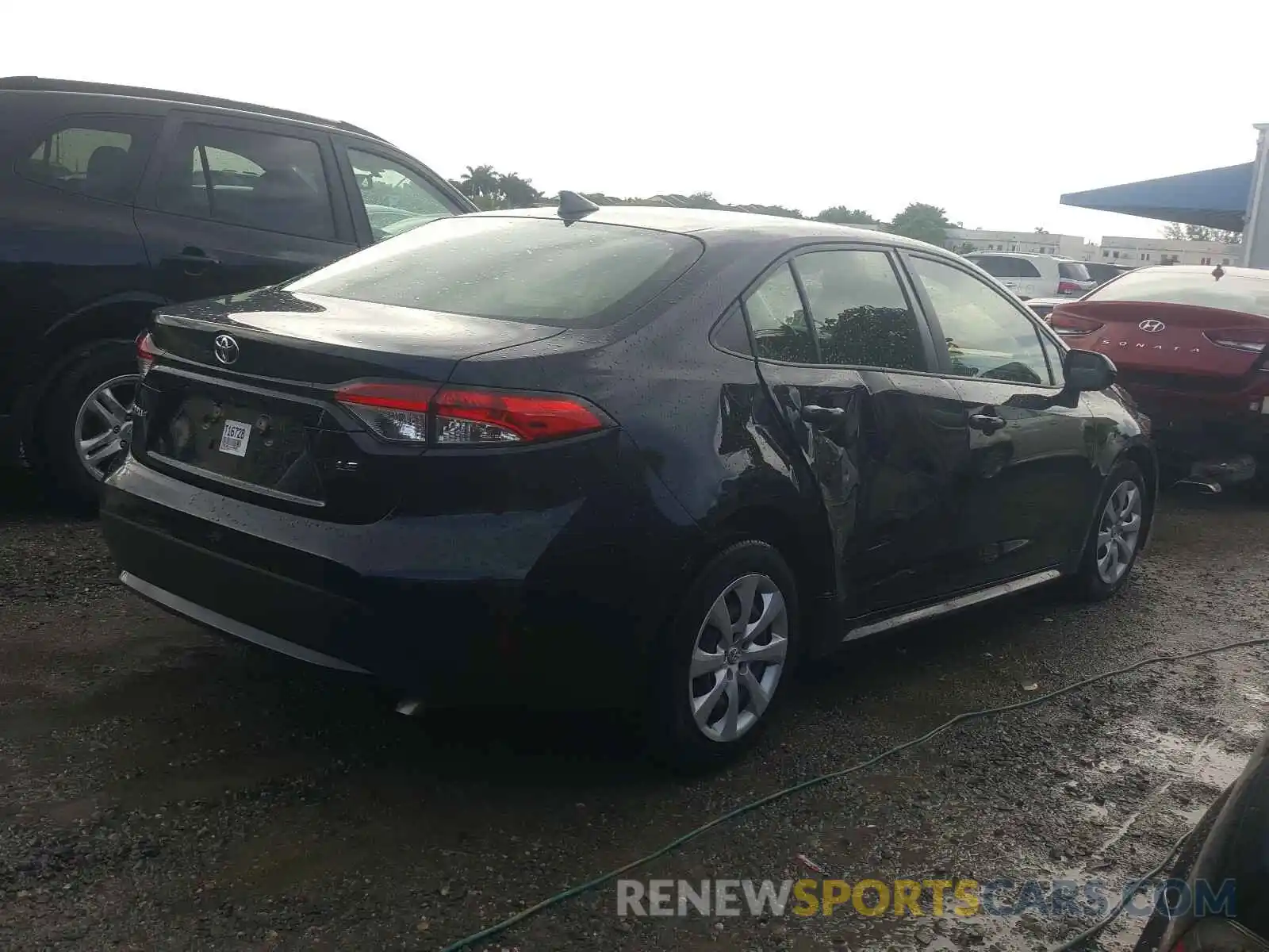 4 Photograph of a damaged car JTDEPRAE4LJ054660 TOYOTA COROLLA 2020