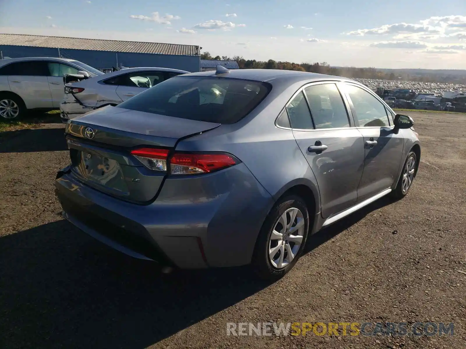 4 Photograph of a damaged car JTDEPRAE4LJ055551 TOYOTA COROLLA 2020