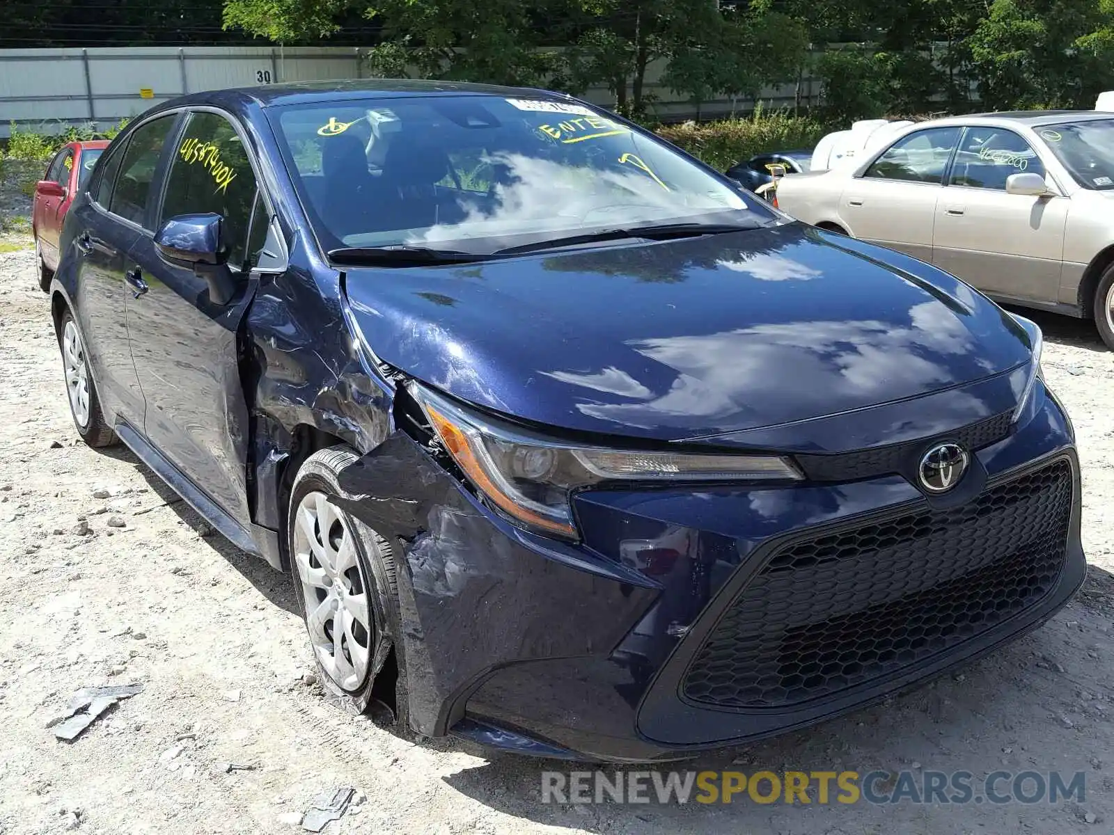 1 Photograph of a damaged car JTDEPRAE4LJ056036 TOYOTA COROLLA 2020