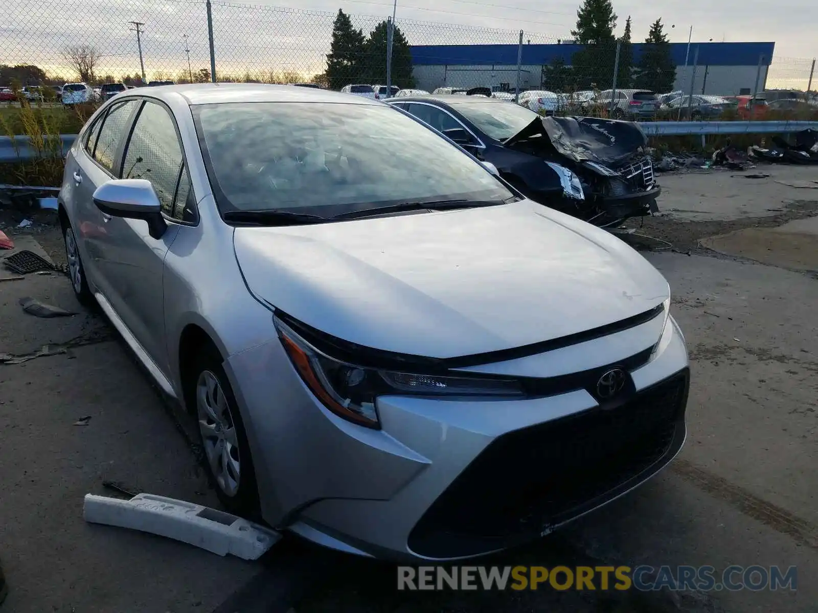 1 Photograph of a damaged car JTDEPRAE4LJ056585 TOYOTA COROLLA 2020