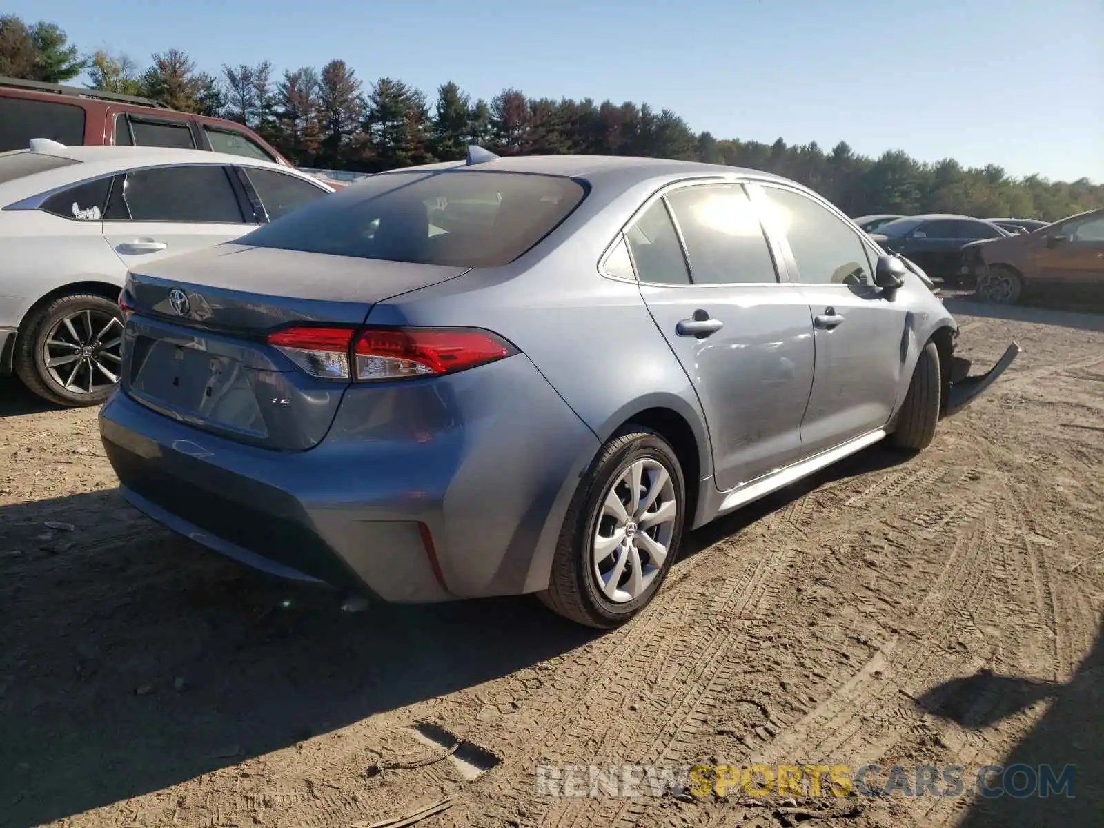 4 Photograph of a damaged car JTDEPRAE4LJ057929 TOYOTA COROLLA 2020