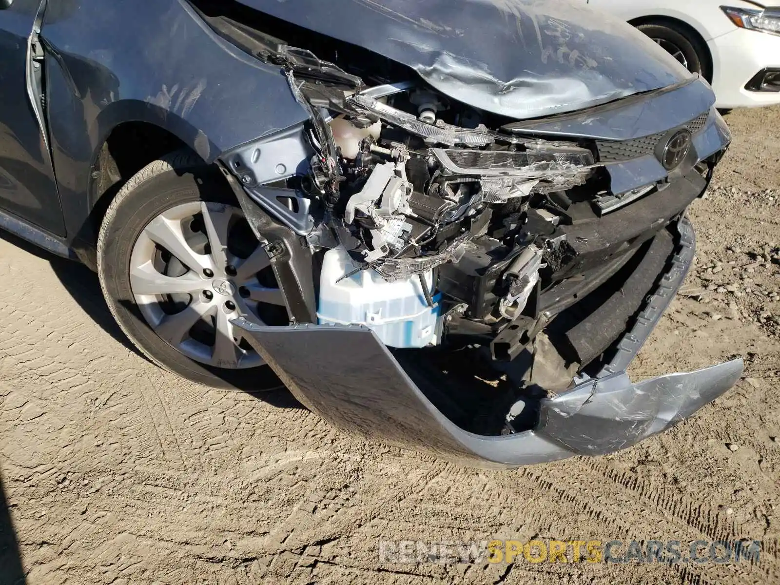 9 Photograph of a damaged car JTDEPRAE4LJ057929 TOYOTA COROLLA 2020