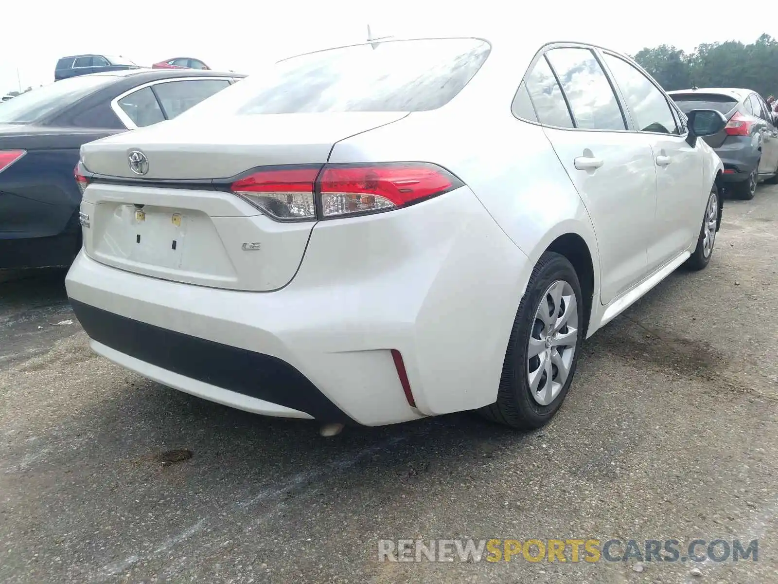 4 Photograph of a damaged car JTDEPRAE4LJ058482 TOYOTA COROLLA 2020