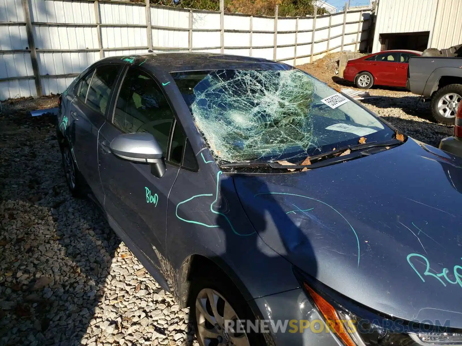 9 Photograph of a damaged car JTDEPRAE4LJ059955 TOYOTA COROLLA 2020