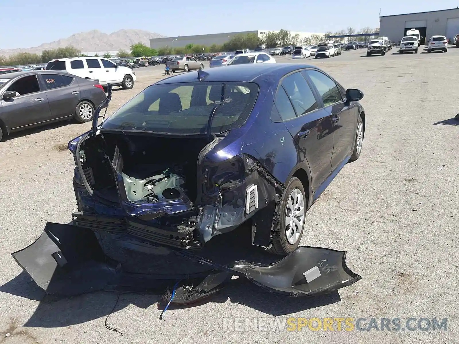 4 Photograph of a damaged car JTDEPRAE4LJ060166 TOYOTA COROLLA 2020