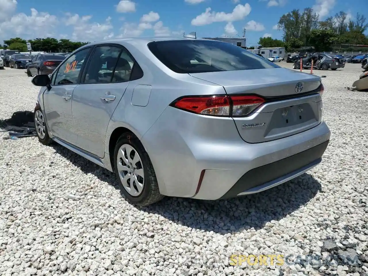 3 Photograph of a damaged car JTDEPRAE4LJ065741 TOYOTA COROLLA 2020