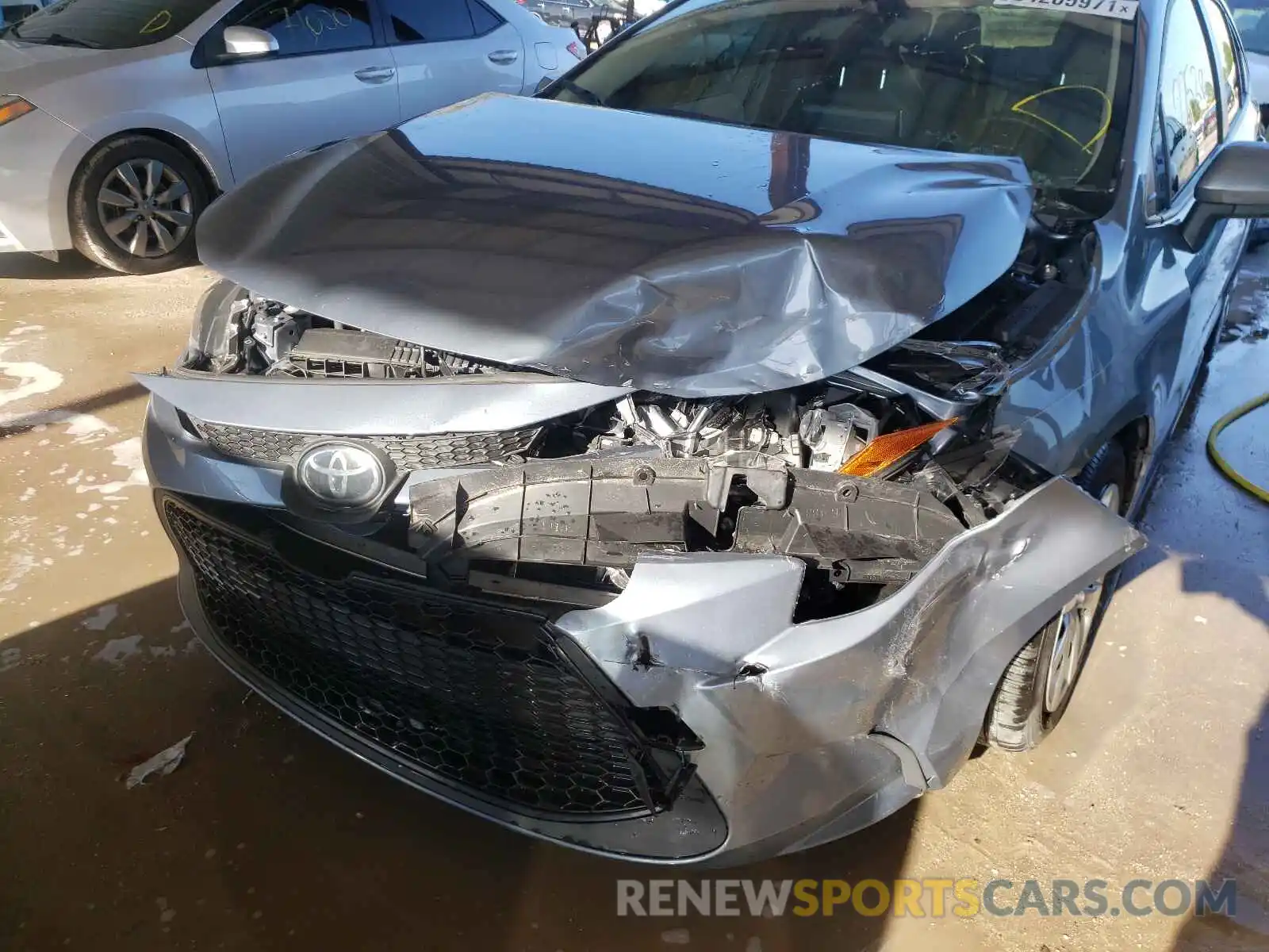 9 Photograph of a damaged car JTDEPRAE4LJ066033 TOYOTA COROLLA 2020