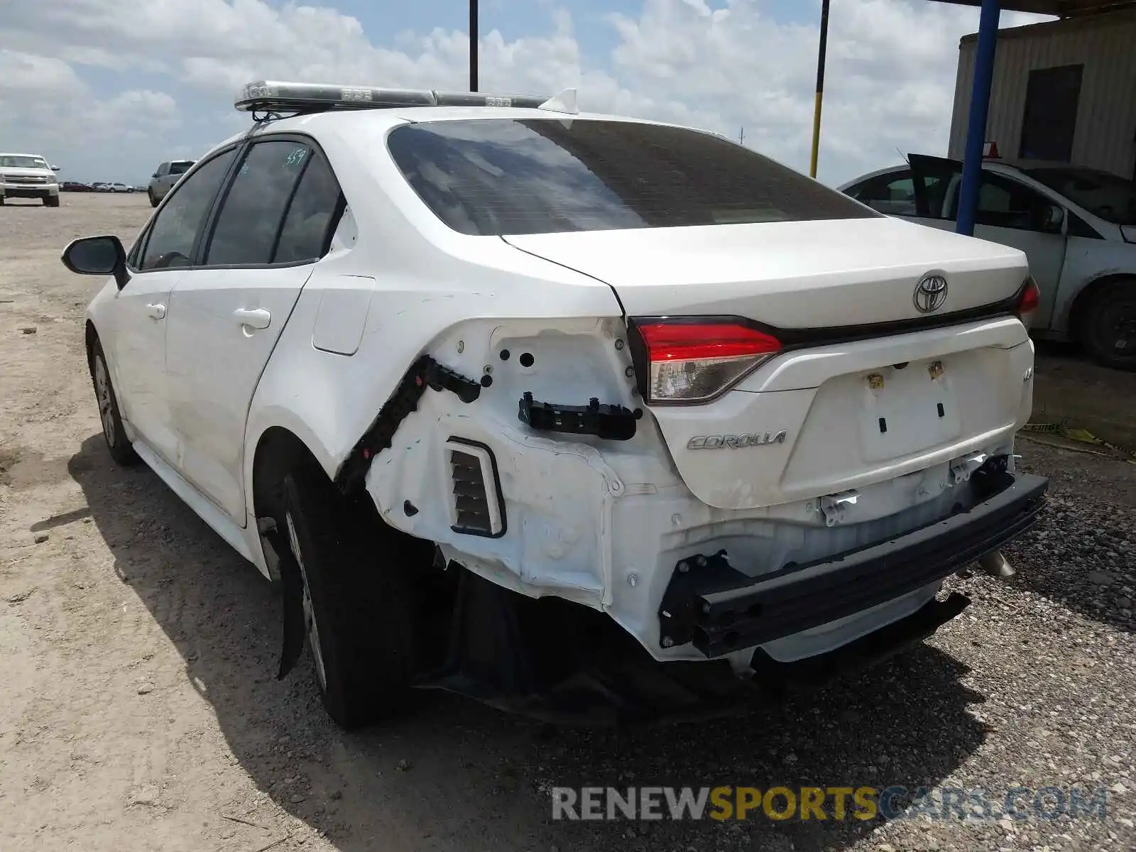 3 Photograph of a damaged car JTDEPRAE4LJ067733 TOYOTA COROLLA 2020