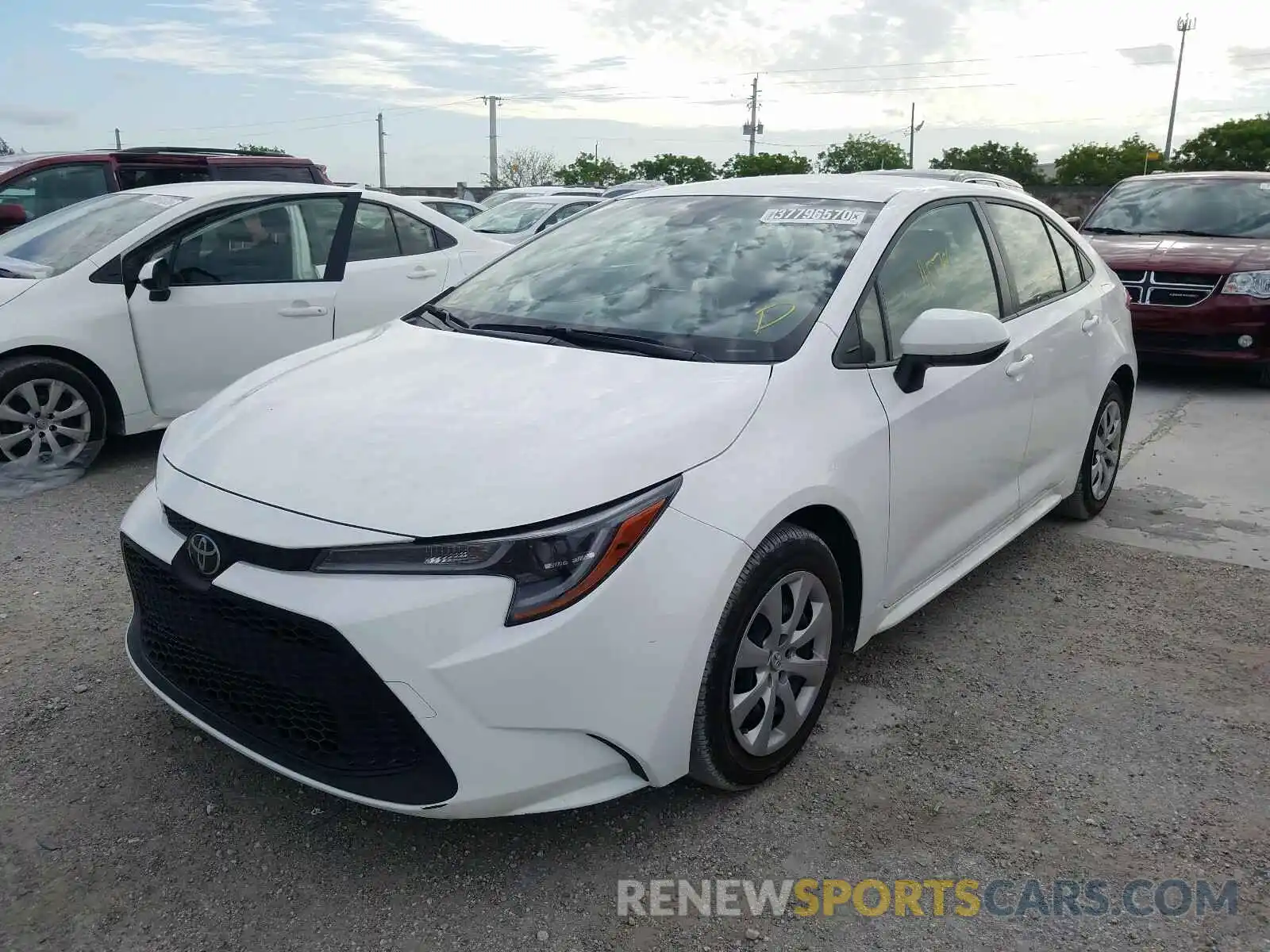 2 Photograph of a damaged car JTDEPRAE4LJ067800 TOYOTA COROLLA 2020