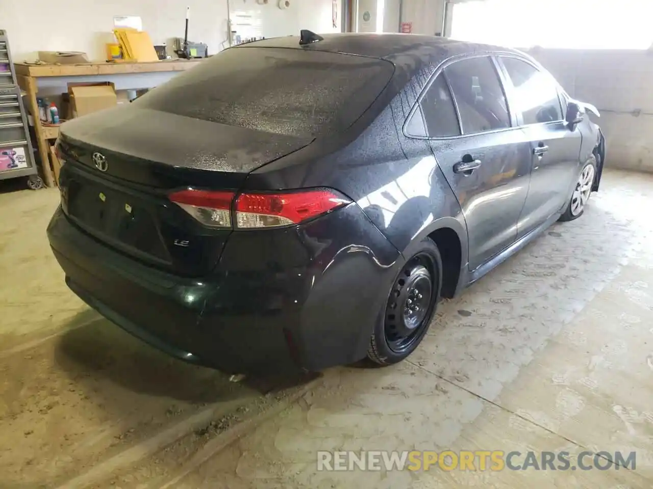 4 Photograph of a damaged car JTDEPRAE4LJ069126 TOYOTA COROLLA 2020