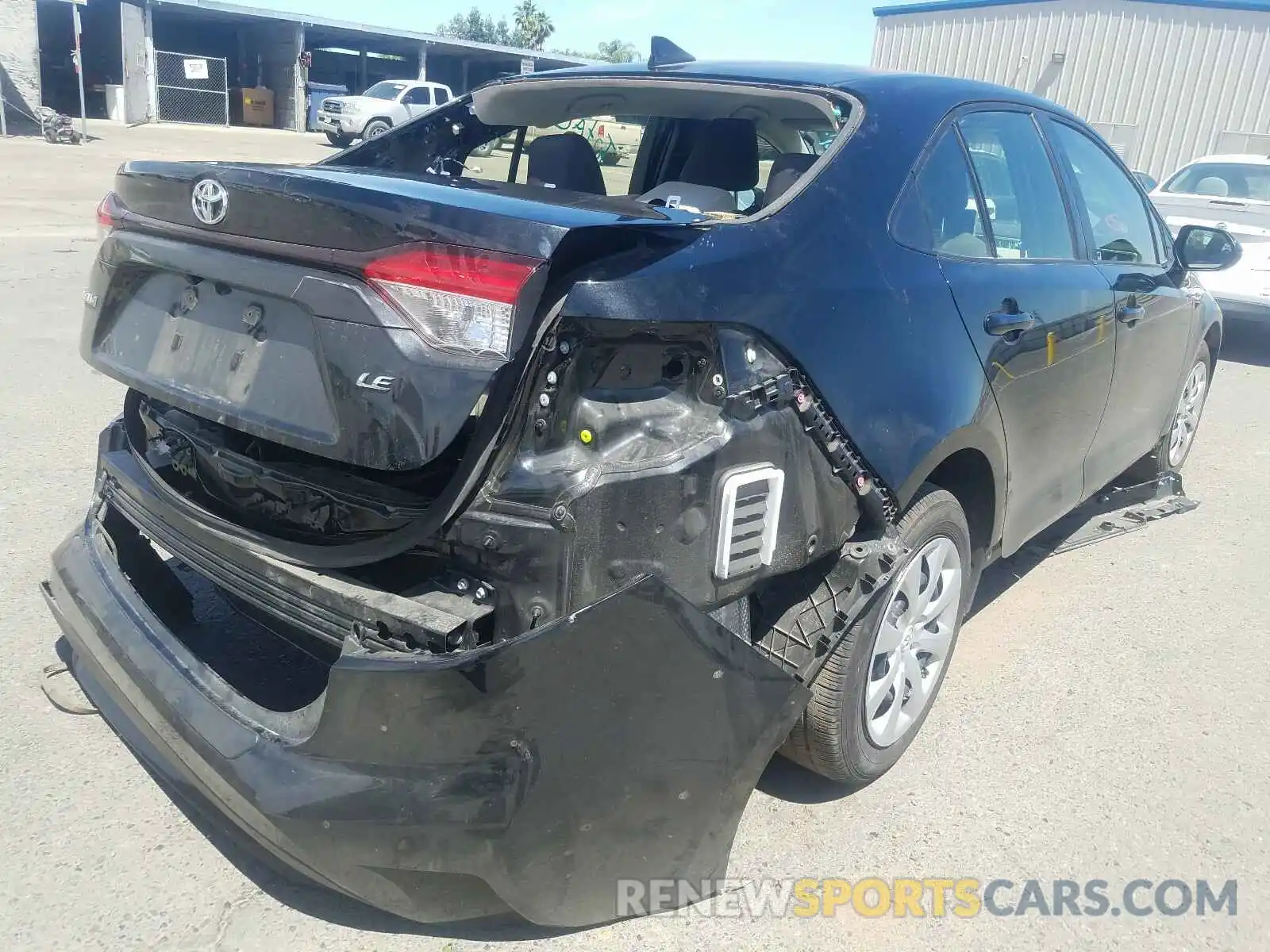 4 Photograph of a damaged car JTDEPRAE4LJ069496 TOYOTA COROLLA 2020