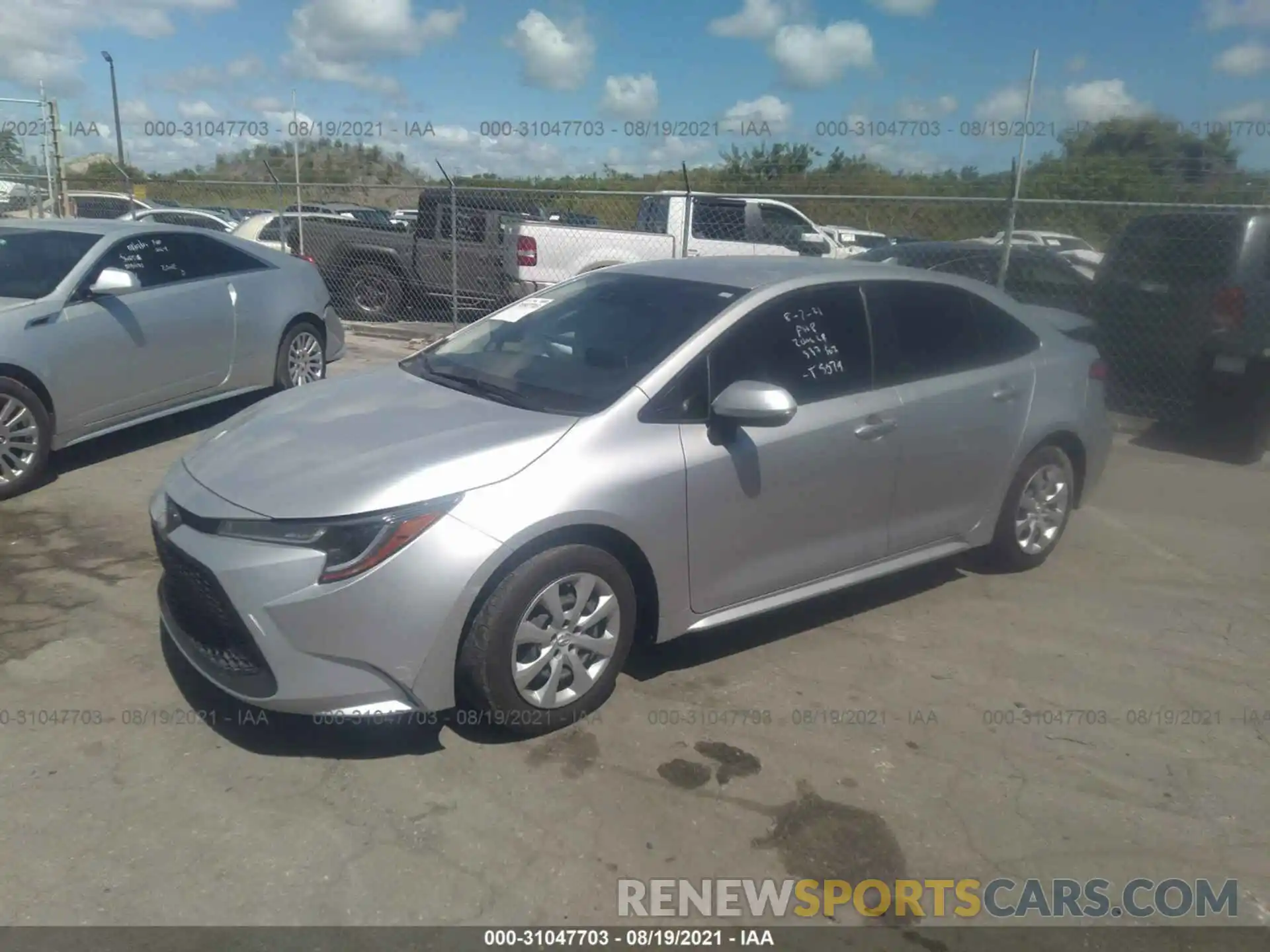 2 Photograph of a damaged car JTDEPRAE4LJ071958 TOYOTA COROLLA 2020