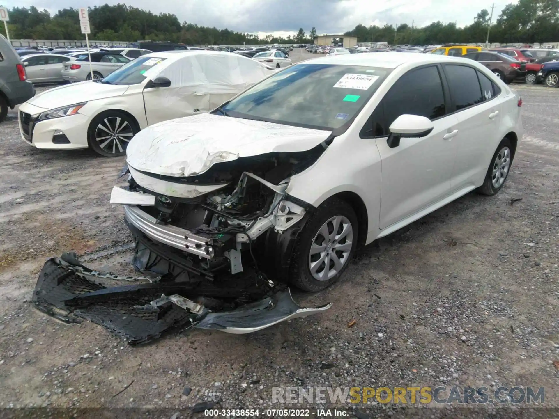 2 Photograph of a damaged car JTDEPRAE4LJ073676 TOYOTA COROLLA 2020