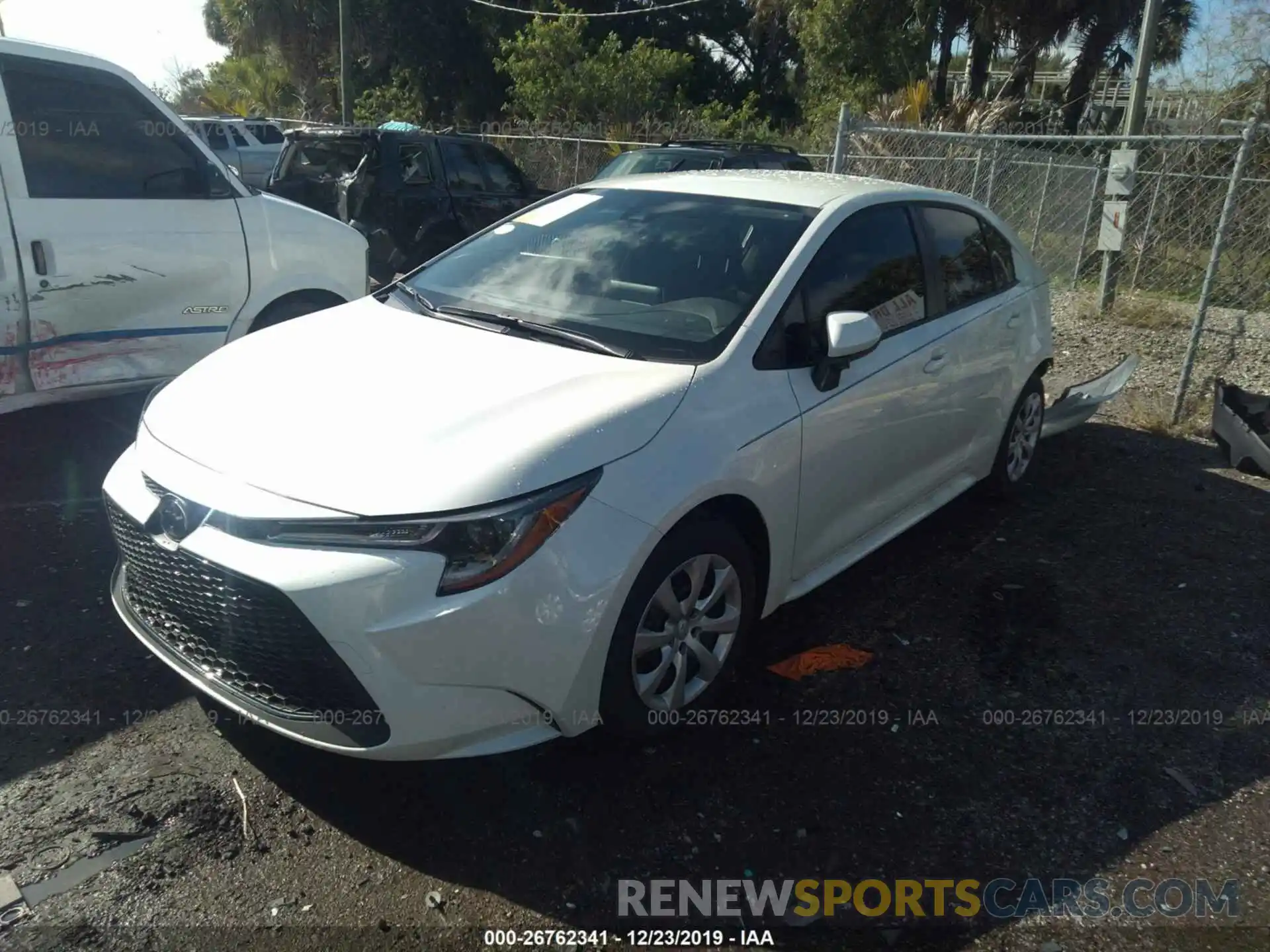 2 Photograph of a damaged car JTDEPRAE4LJ075685 TOYOTA COROLLA 2020