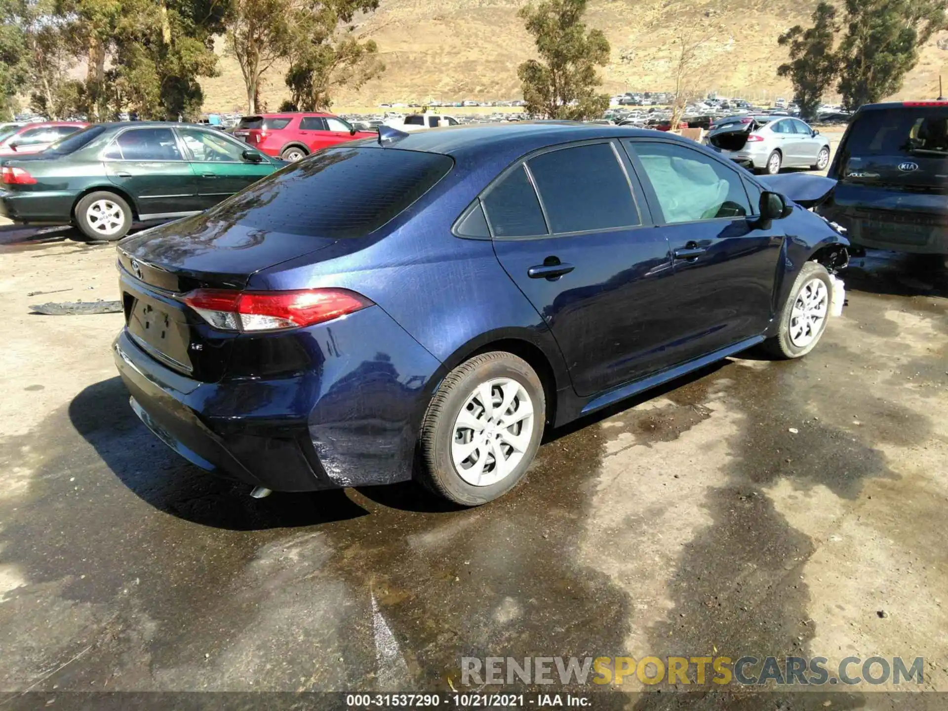 4 Photograph of a damaged car JTDEPRAE4LJ076223 TOYOTA COROLLA 2020