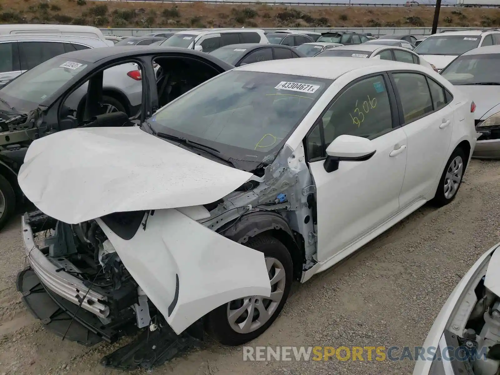 2 Photograph of a damaged car JTDEPRAE4LJ079011 TOYOTA COROLLA 2020