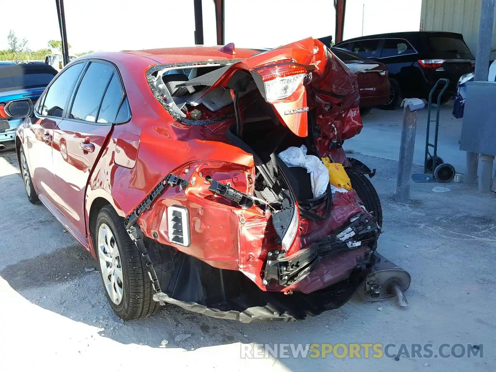 3 Photograph of a damaged car JTDEPRAE4LJ079056 TOYOTA COROLLA 2020