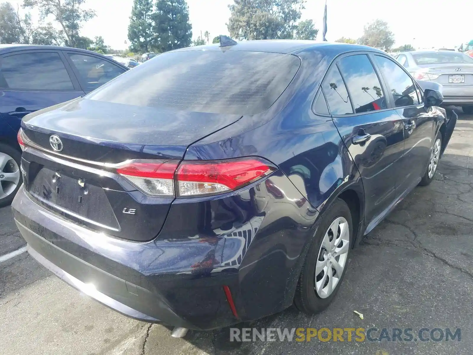 4 Photograph of a damaged car JTDEPRAE4LJ079641 TOYOTA COROLLA 2020