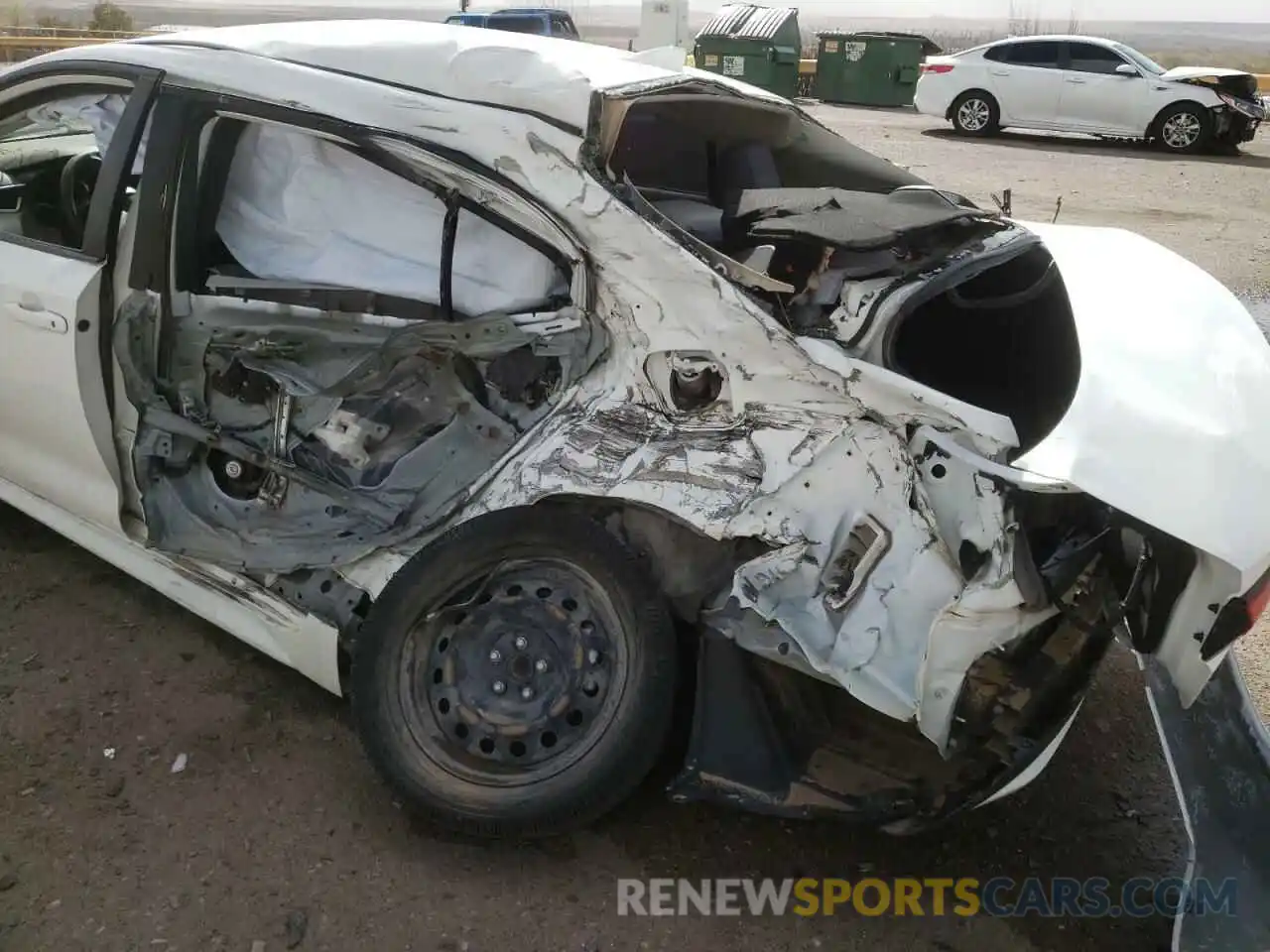 9 Photograph of a damaged car JTDEPRAE4LJ079977 TOYOTA COROLLA 2020