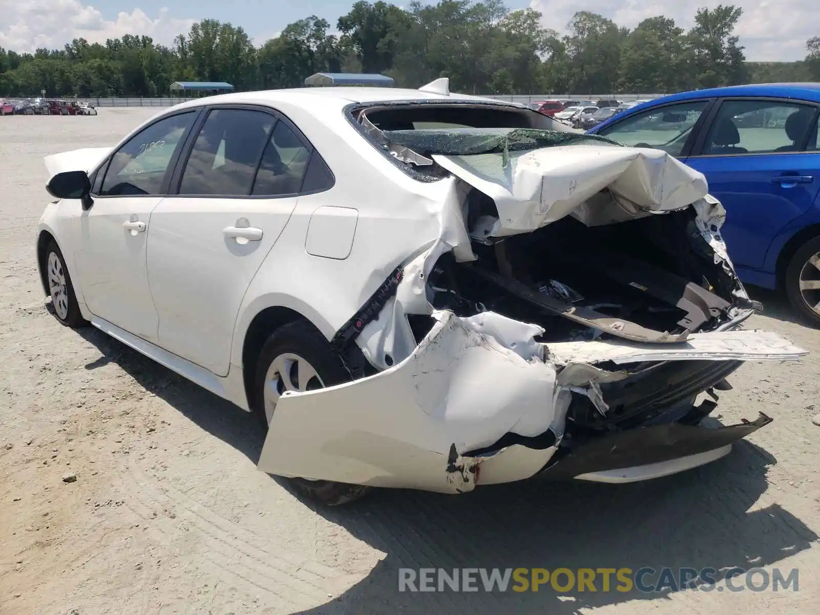 3 Photograph of a damaged car JTDEPRAE4LJ080305 TOYOTA COROLLA 2020