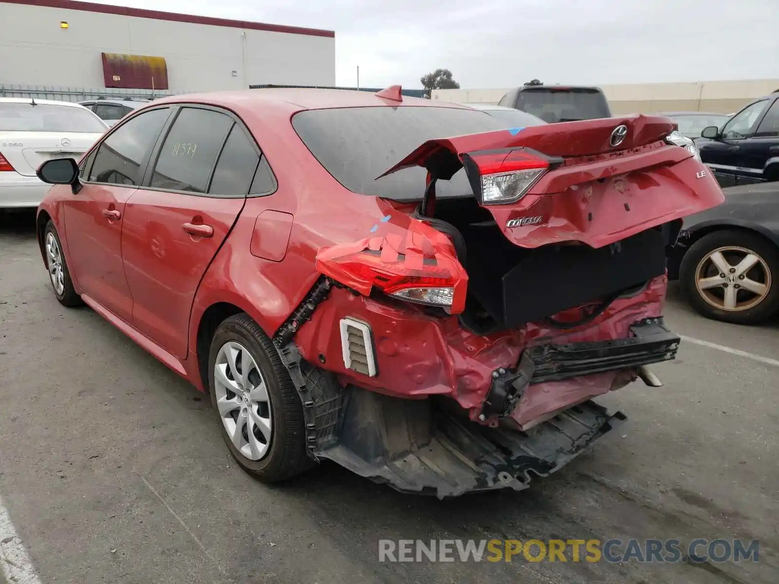 3 Photograph of a damaged car JTDEPRAE4LJ081373 TOYOTA COROLLA 2020