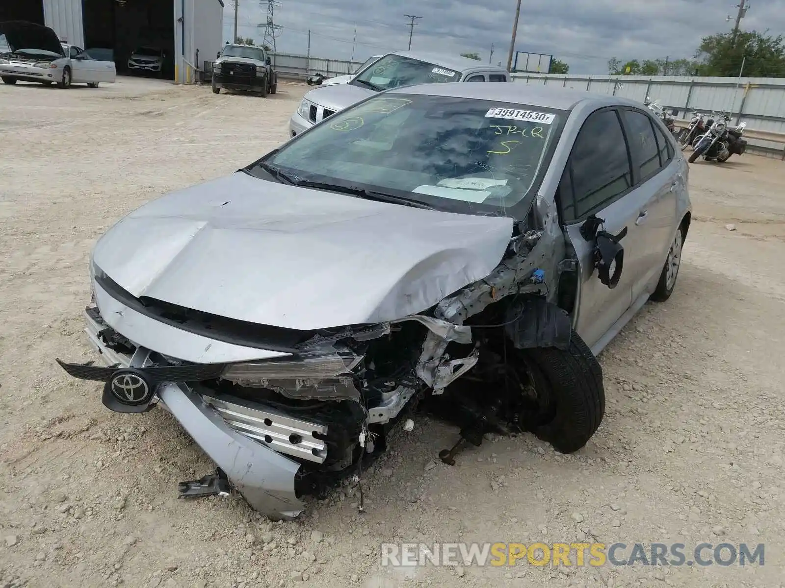 2 Photograph of a damaged car JTDEPRAE4LJ082426 TOYOTA COROLLA 2020