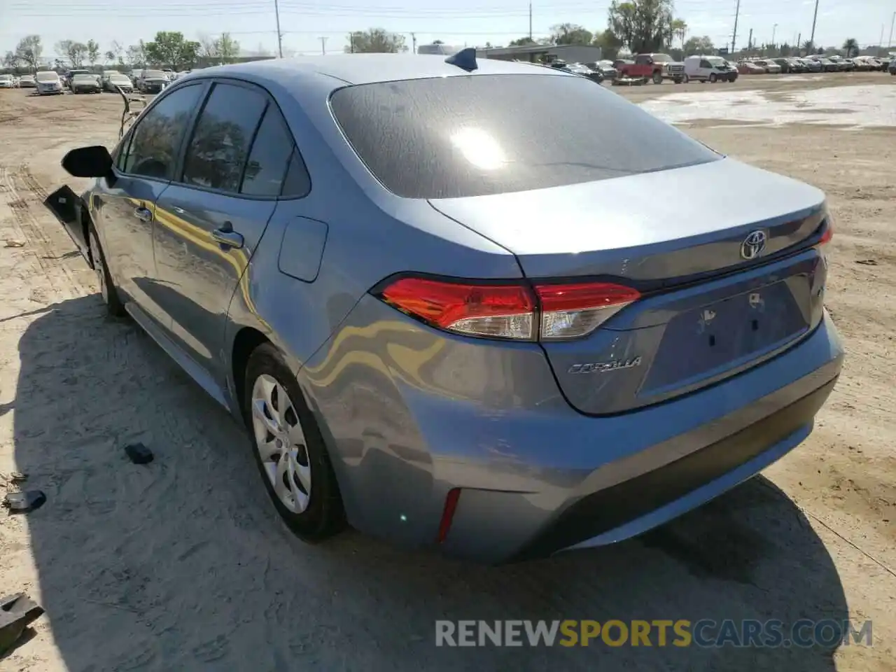 3 Photograph of a damaged car JTDEPRAE4LJ082930 TOYOTA COROLLA 2020