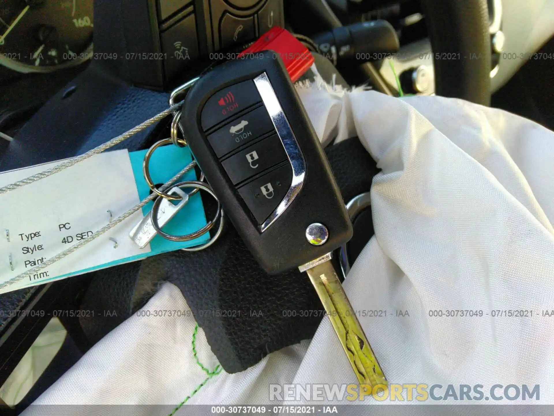 11 Photograph of a damaged car JTDEPRAE4LJ084130 TOYOTA COROLLA 2020