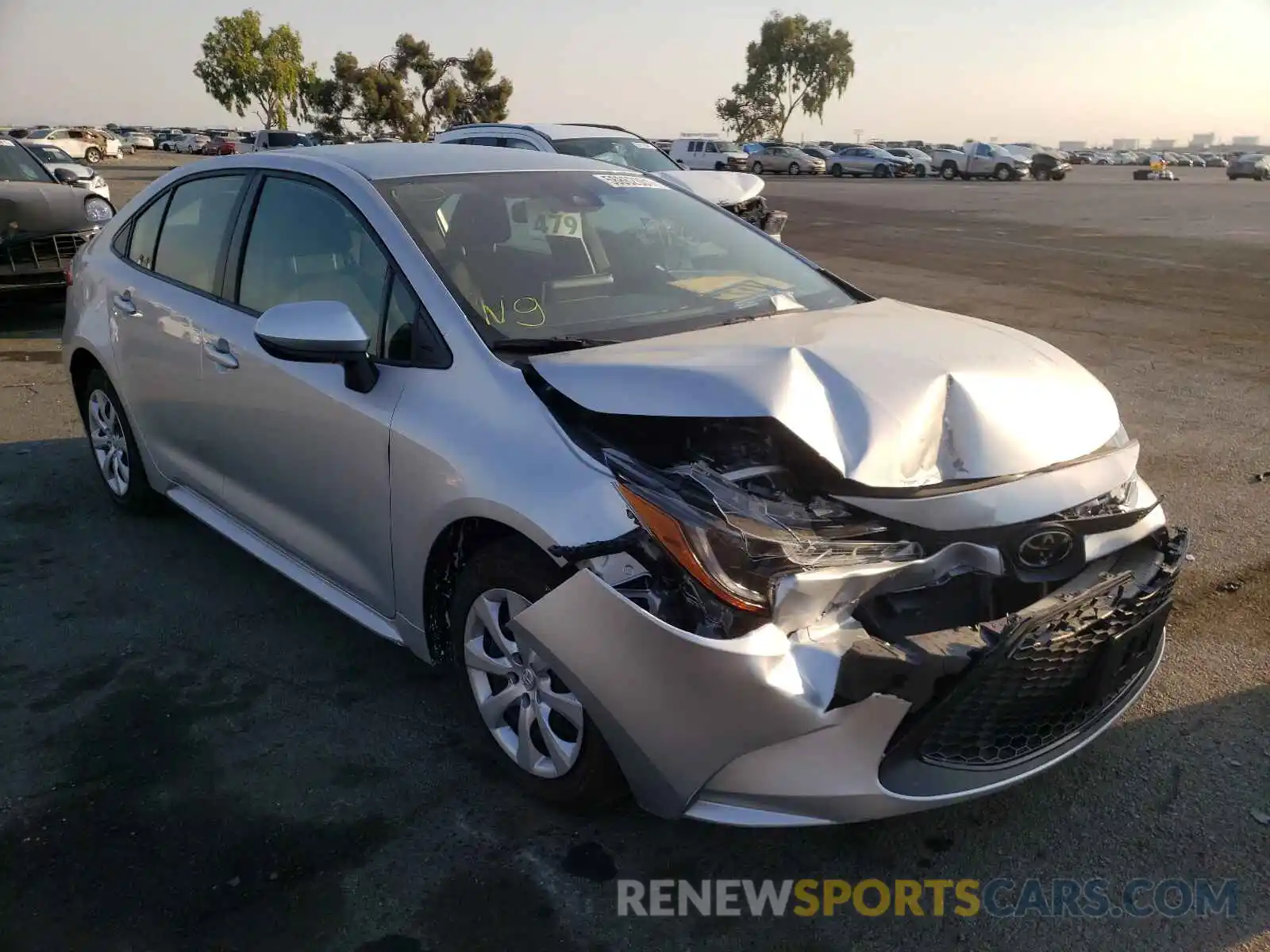 1 Photograph of a damaged car JTDEPRAE4LJ085150 TOYOTA COROLLA 2020