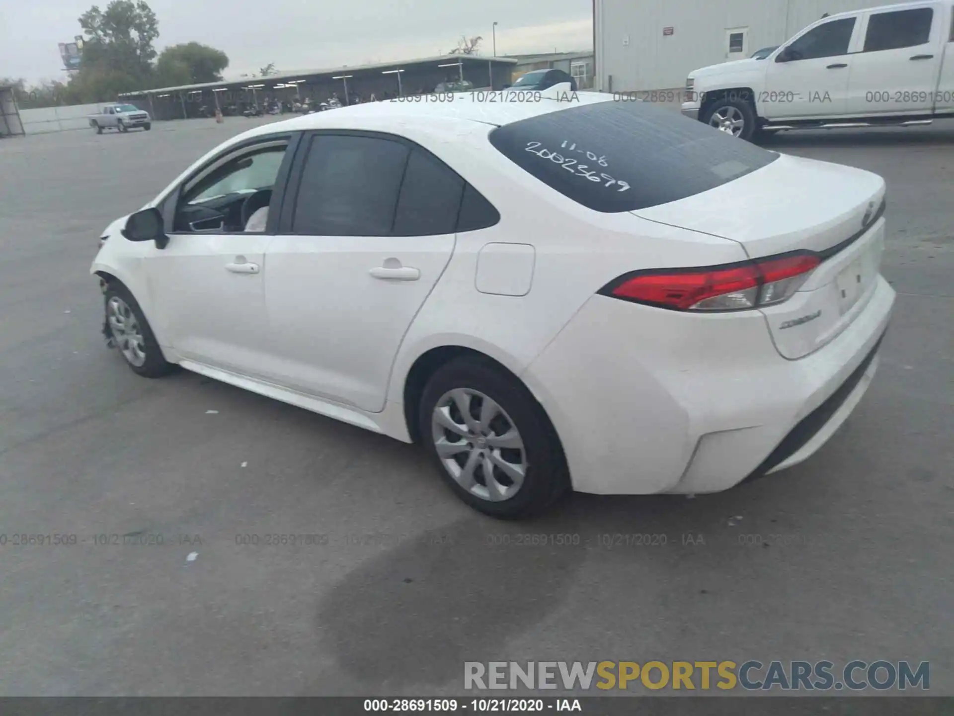 3 Photograph of a damaged car JTDEPRAE4LJ085388 TOYOTA COROLLA 2020