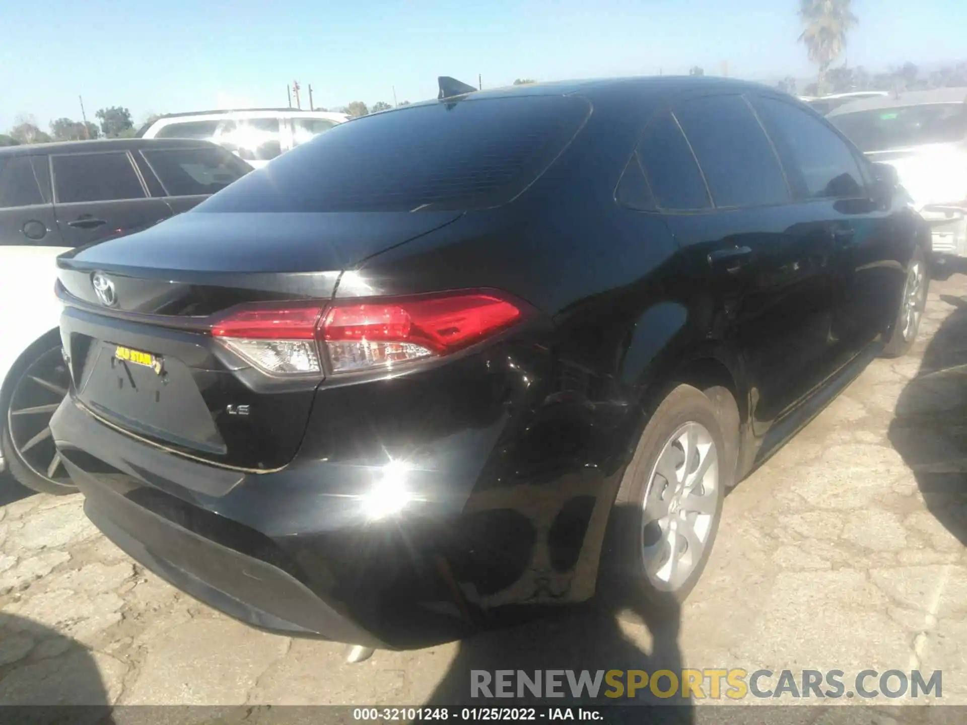 4 Photograph of a damaged car JTDEPRAE4LJ086380 TOYOTA COROLLA 2020