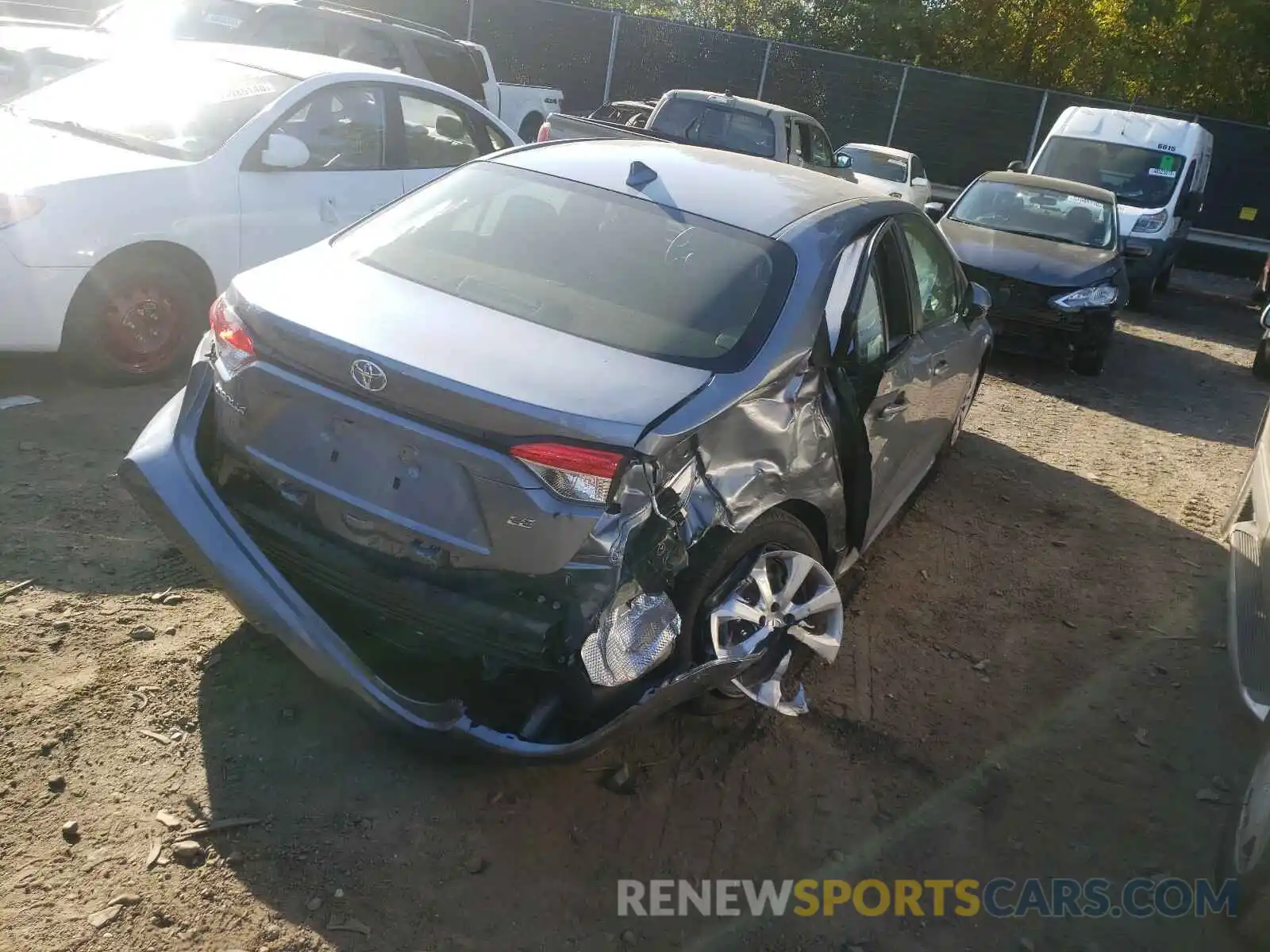 4 Photograph of a damaged car JTDEPRAE4LJ086668 TOYOTA COROLLA 2020