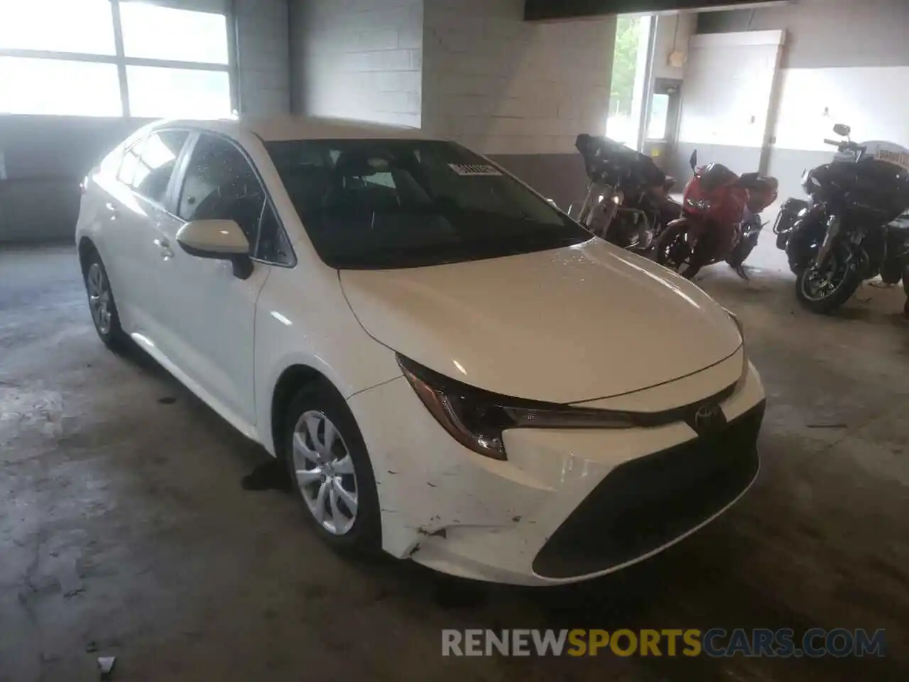 1 Photograph of a damaged car JTDEPRAE4LJ089683 TOYOTA COROLLA 2020