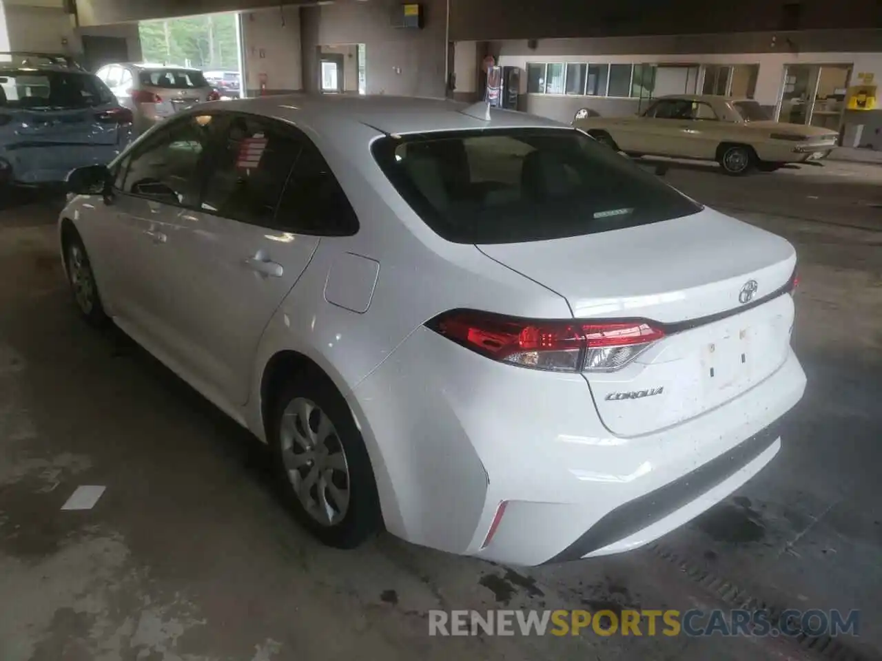 3 Photograph of a damaged car JTDEPRAE4LJ089683 TOYOTA COROLLA 2020