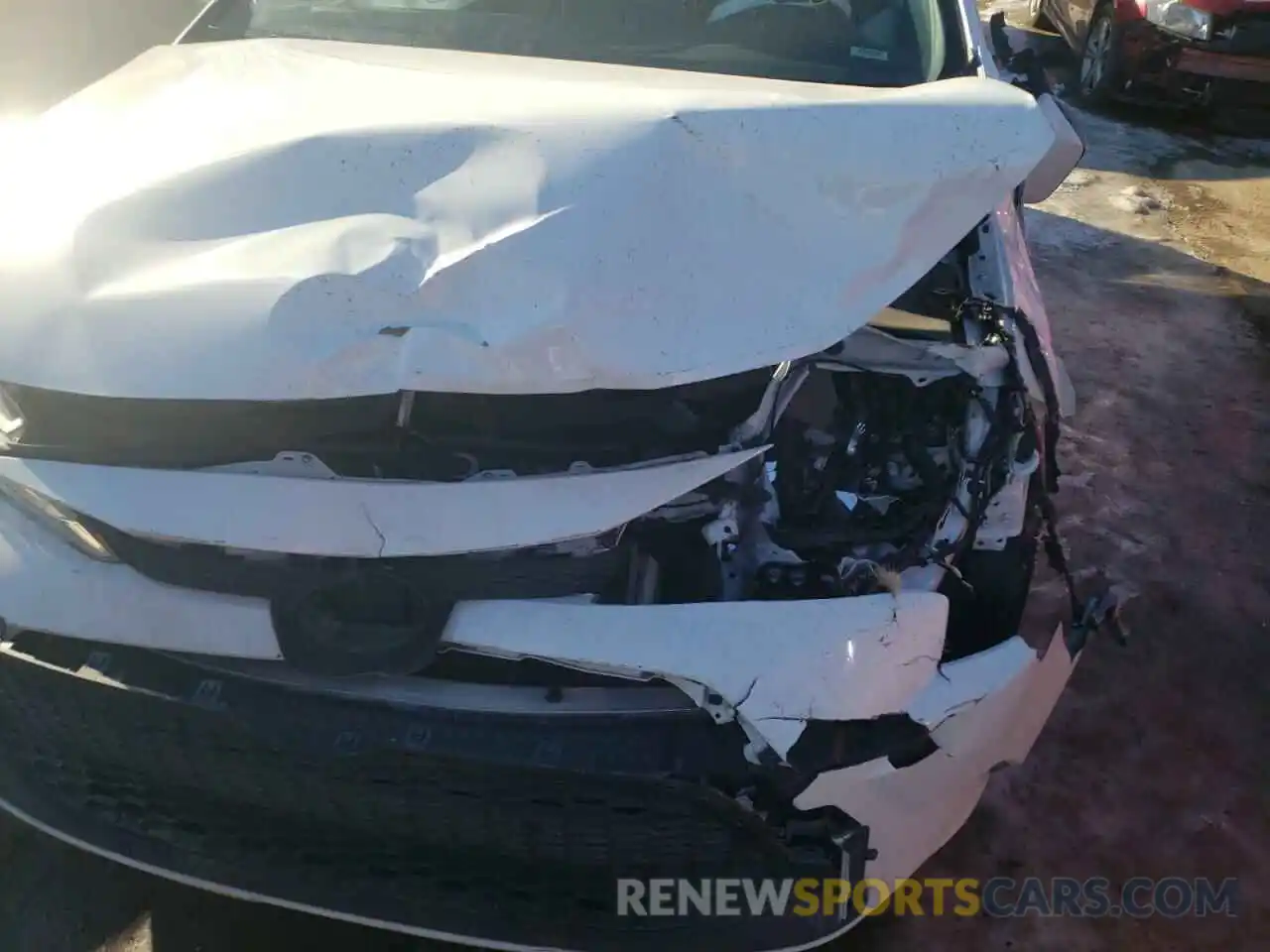 9 Photograph of a damaged car JTDEPRAE4LJ089876 TOYOTA COROLLA 2020