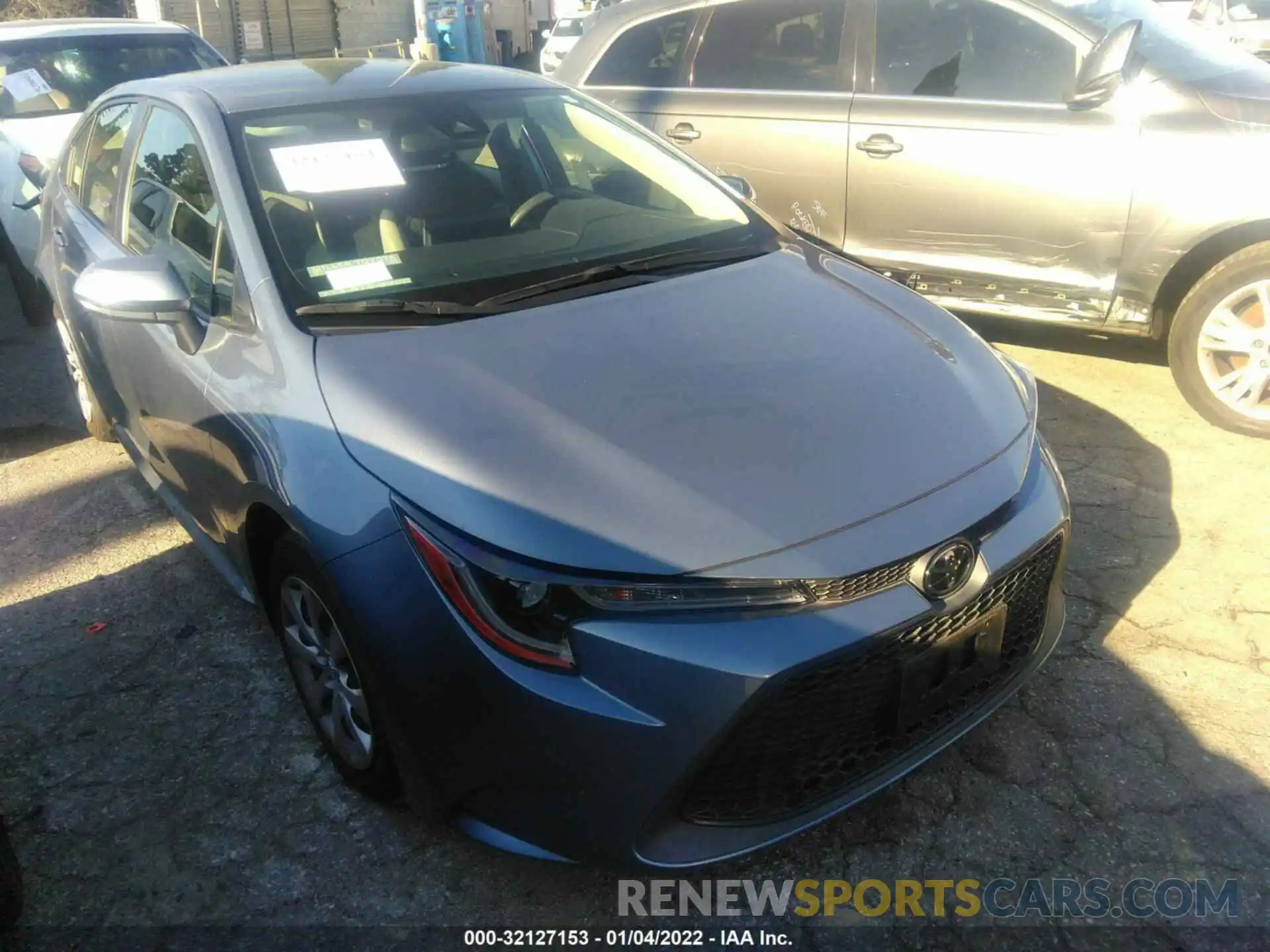 1 Photograph of a damaged car JTDEPRAE4LJ090686 TOYOTA COROLLA 2020