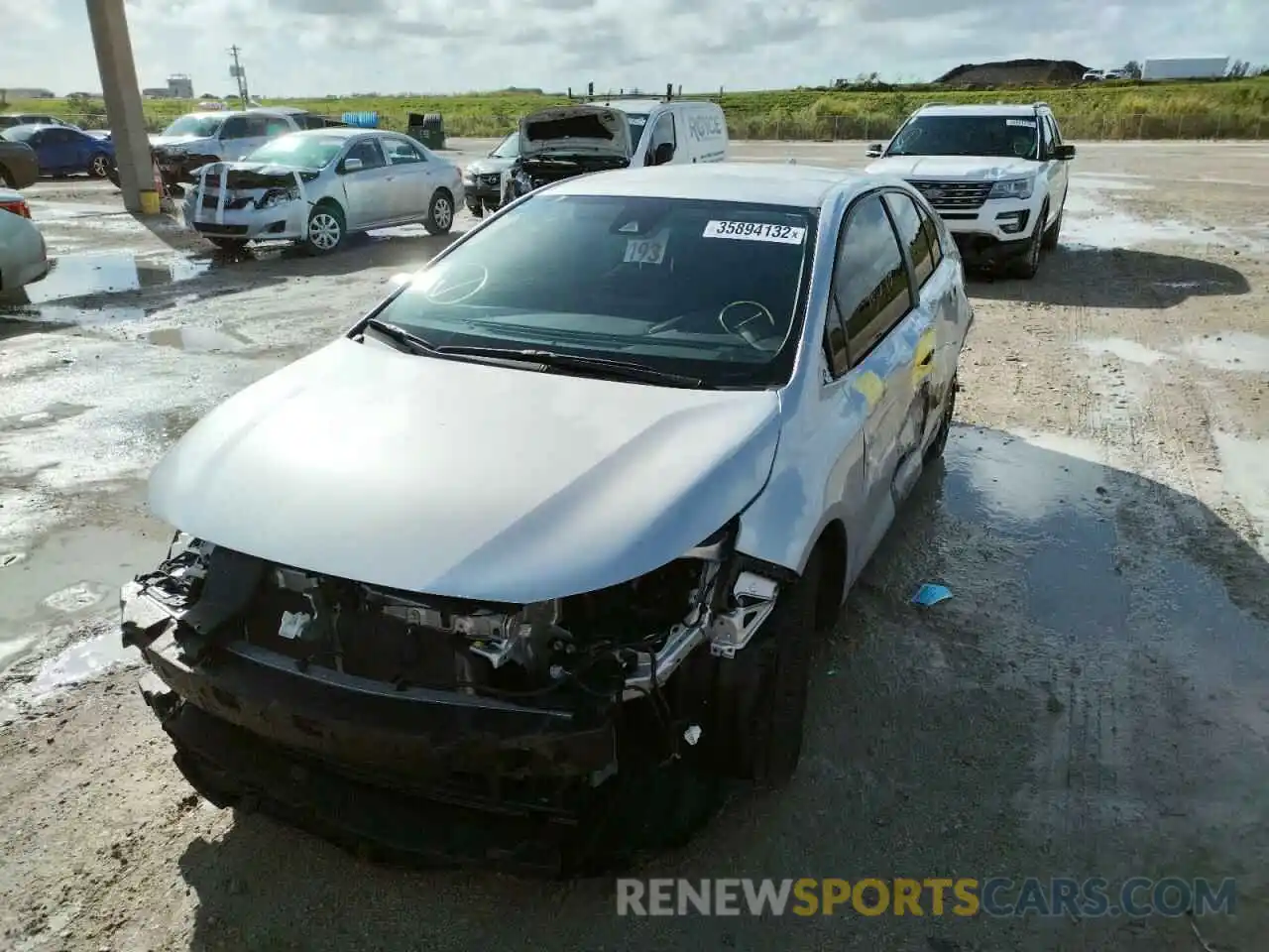 2 Photograph of a damaged car JTDEPRAE4LJ090963 TOYOTA COROLLA 2020