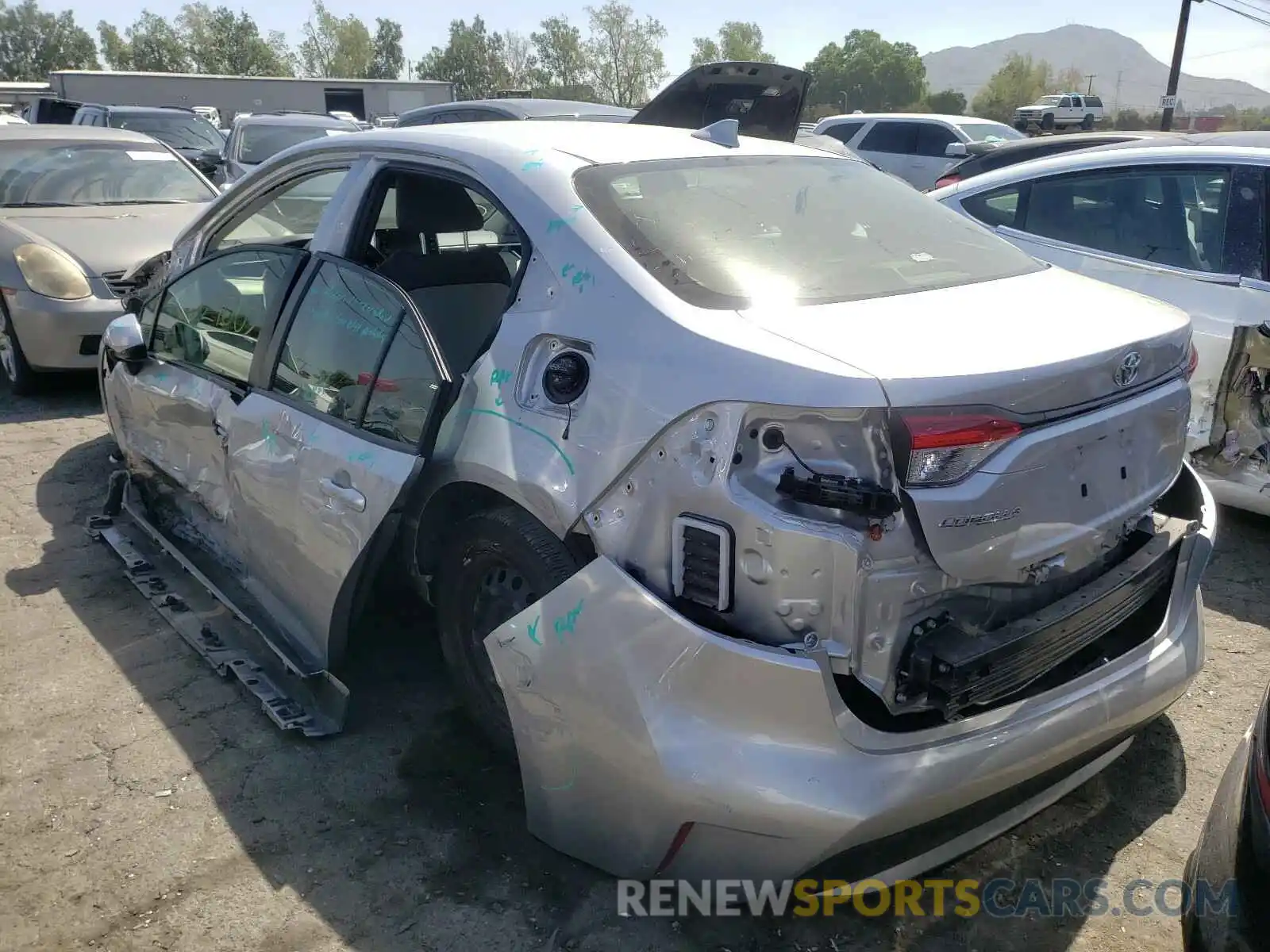 3 Photograph of a damaged car JTDEPRAE4LJ096326 TOYOTA COROLLA 2020