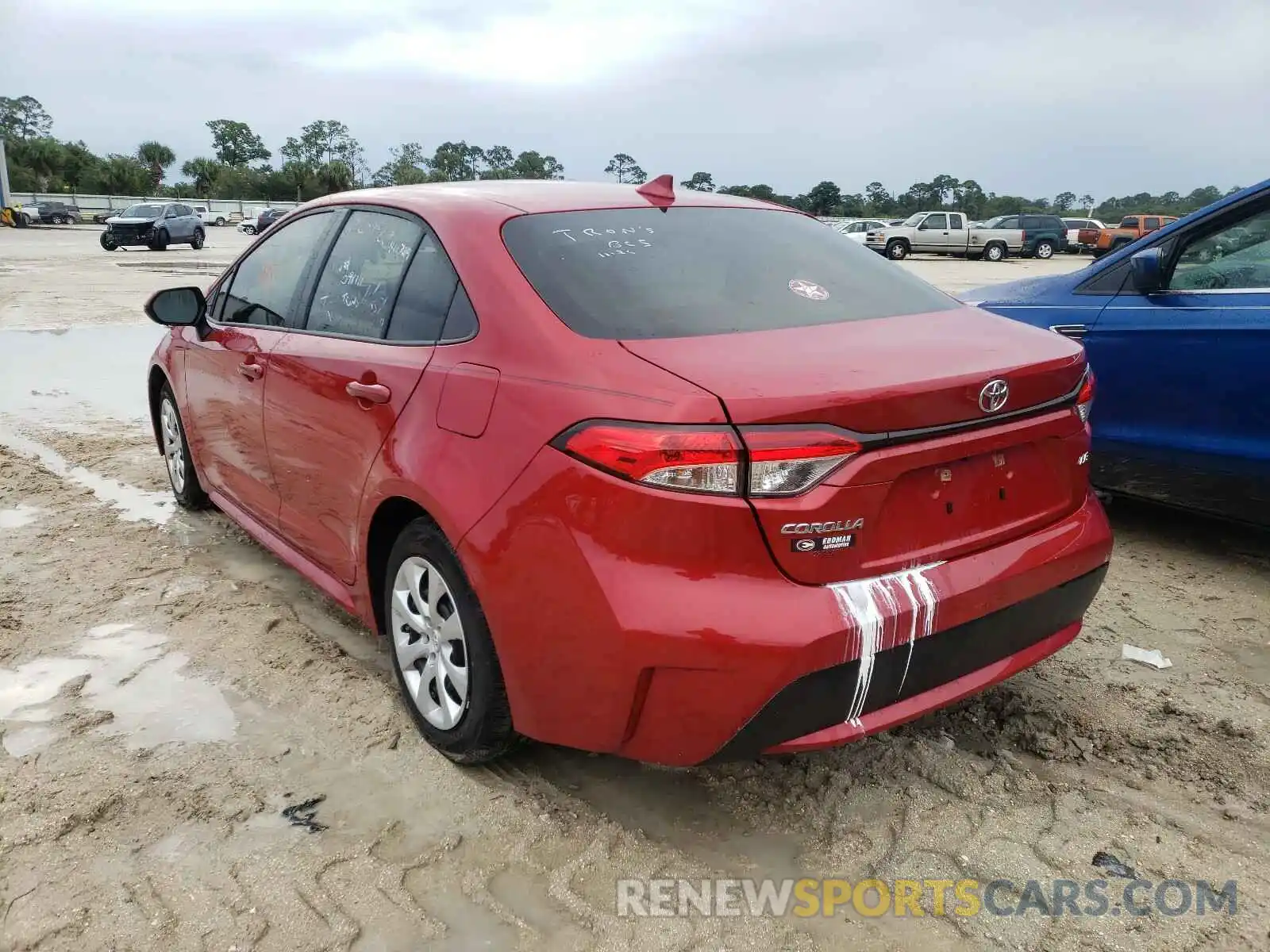 3 Photograph of a damaged car JTDEPRAE4LJ098111 TOYOTA COROLLA 2020