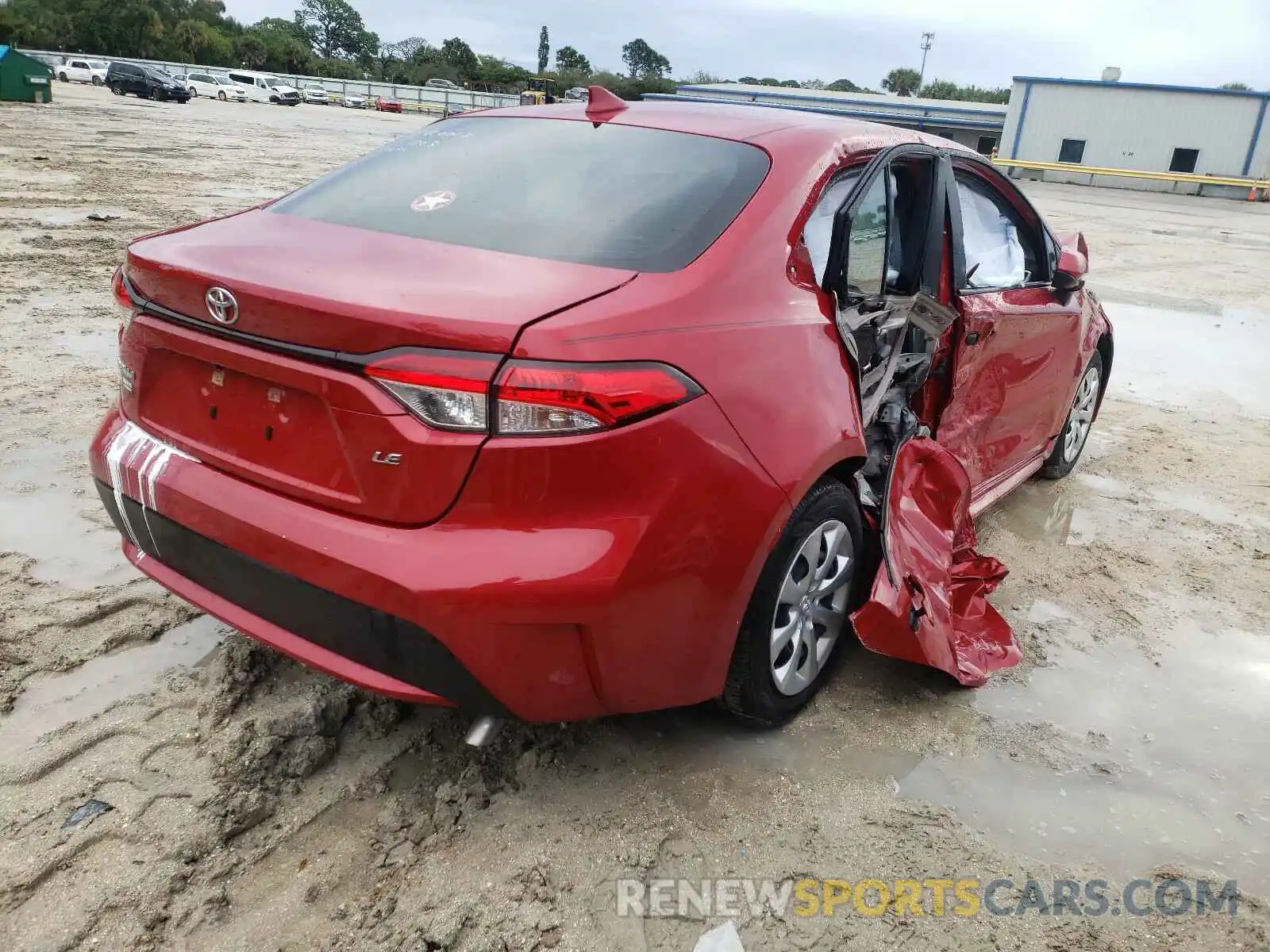 4 Photograph of a damaged car JTDEPRAE4LJ098111 TOYOTA COROLLA 2020