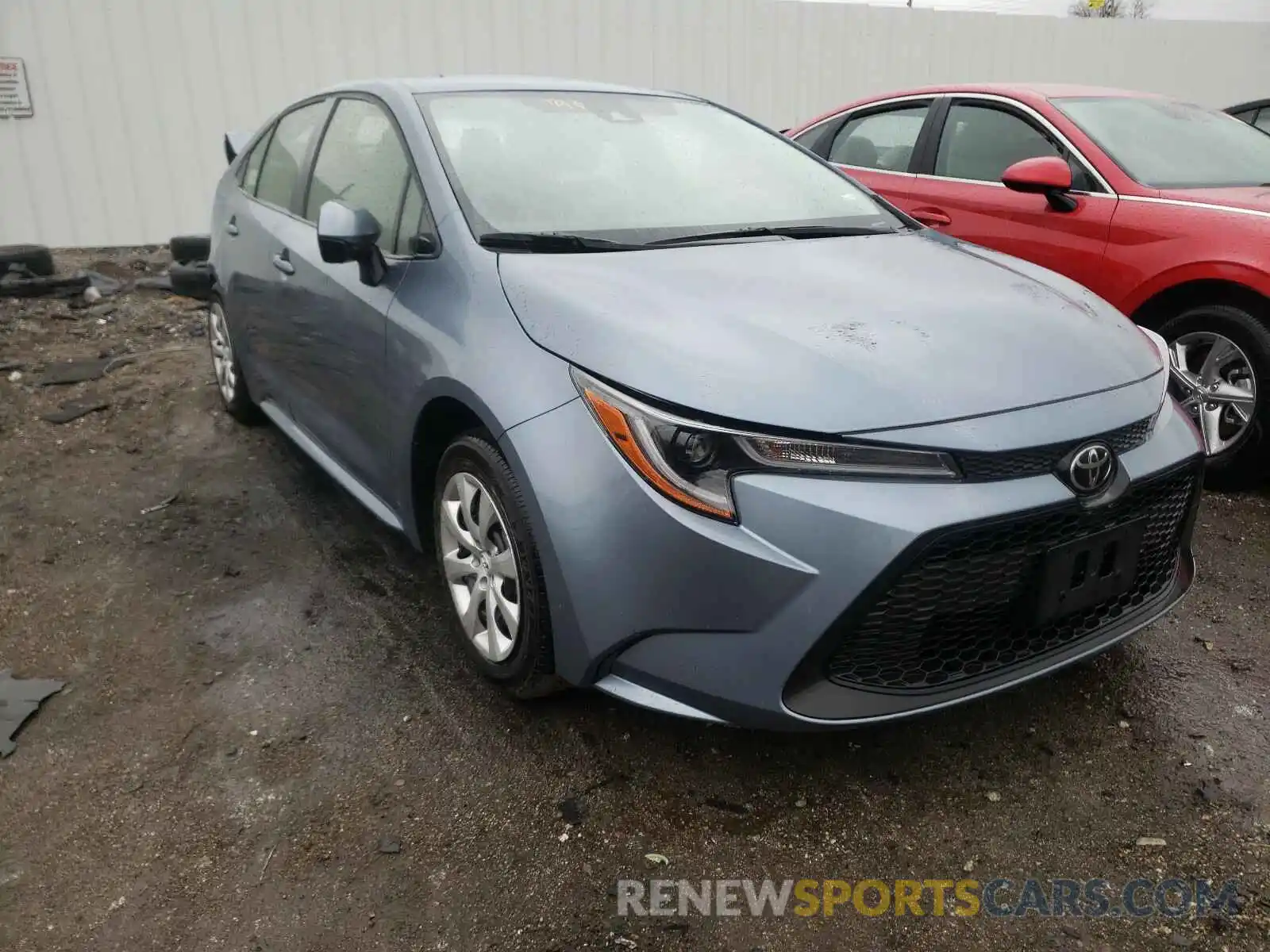 1 Photograph of a damaged car JTDEPRAE4LJ098142 TOYOTA COROLLA 2020