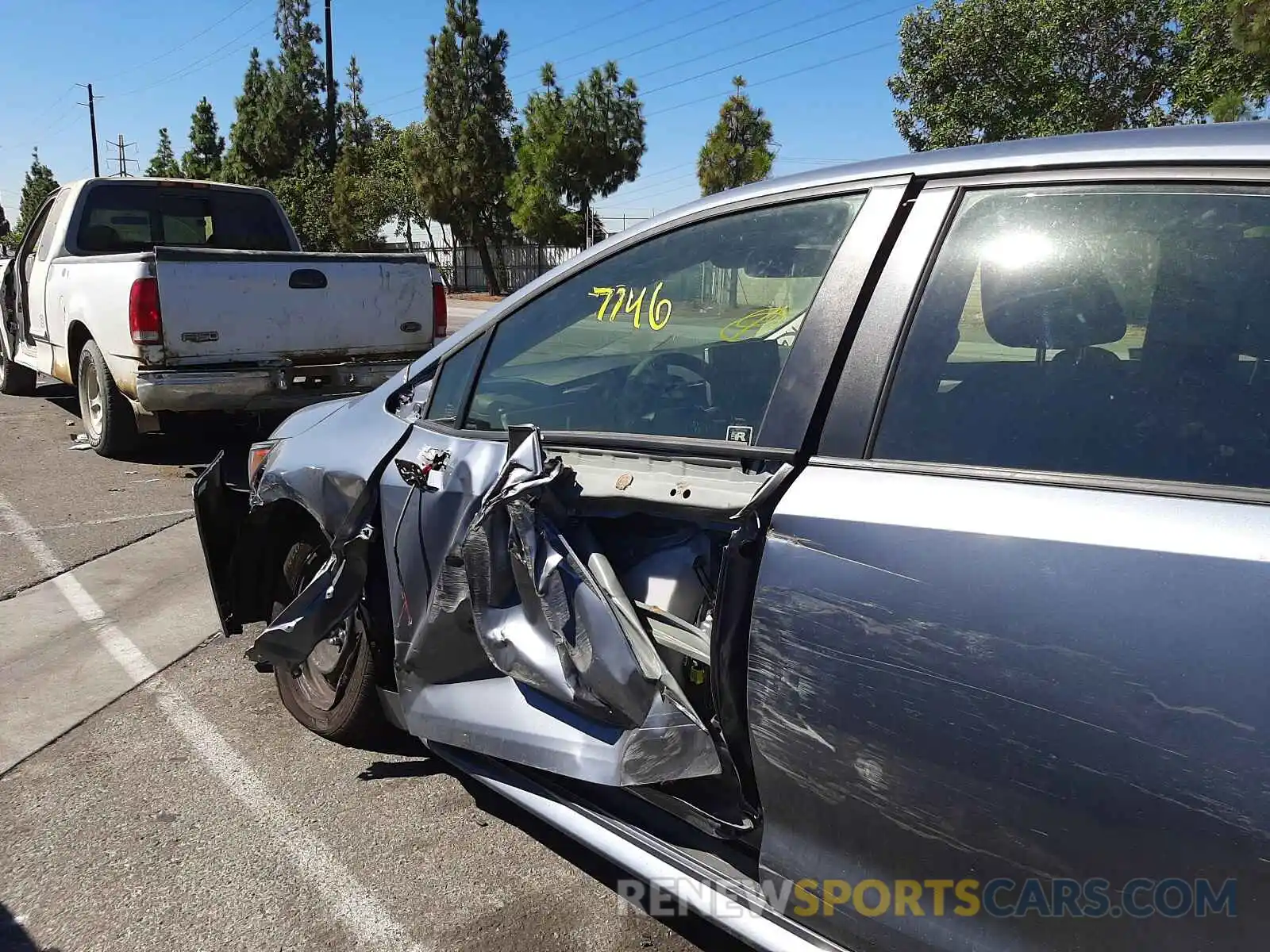 9 Photograph of a damaged car JTDEPRAE4LJ098545 TOYOTA COROLLA 2020