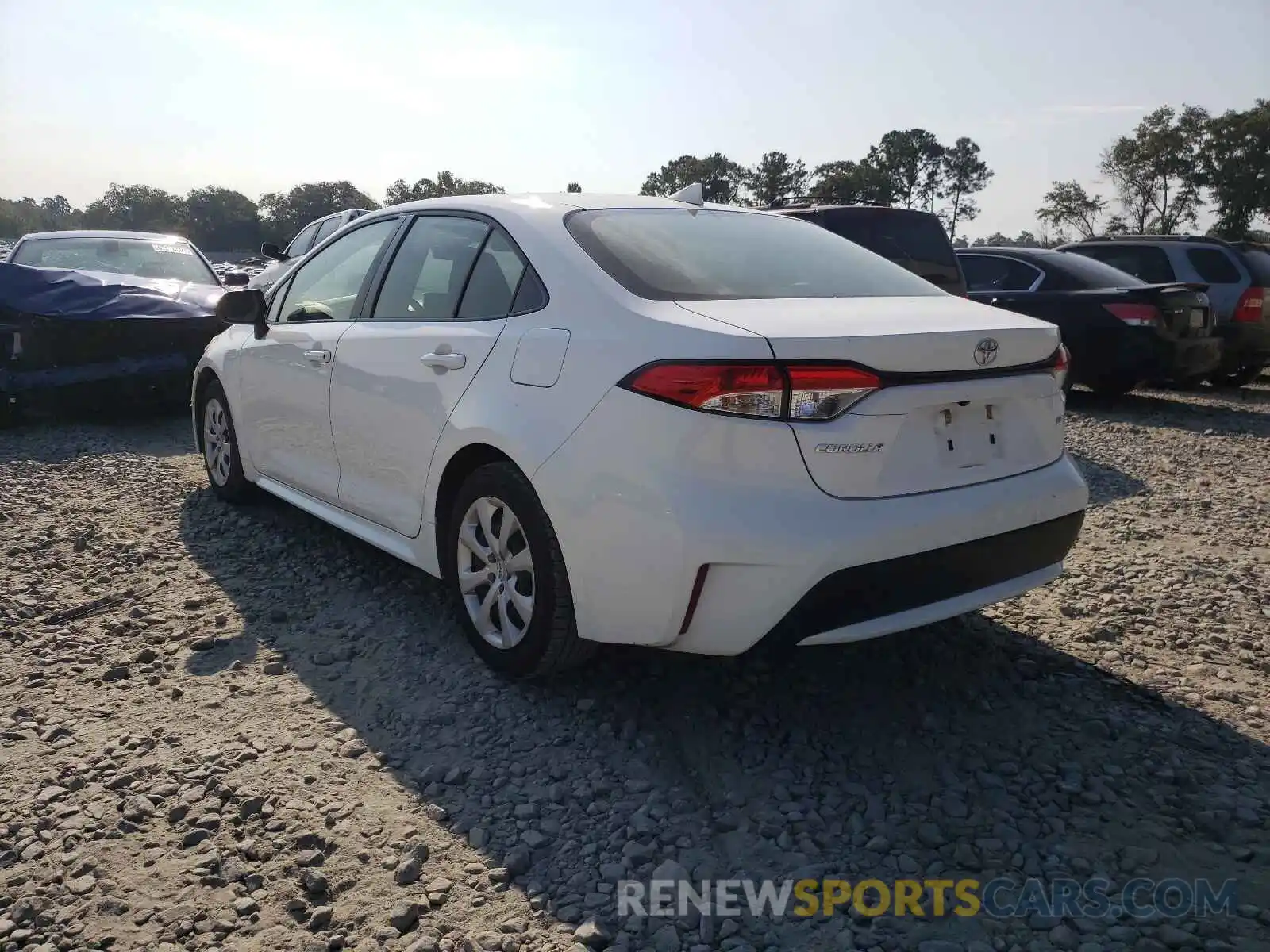 3 Photograph of a damaged car JTDEPRAE4LJ100410 TOYOTA COROLLA 2020