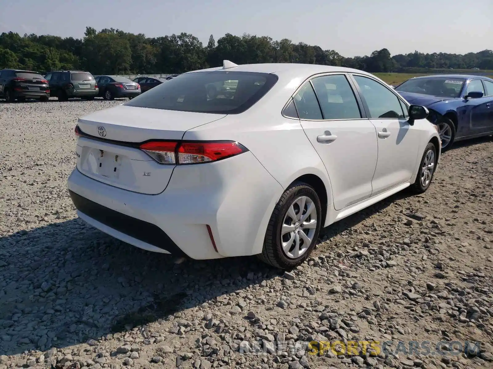 4 Photograph of a damaged car JTDEPRAE4LJ100410 TOYOTA COROLLA 2020