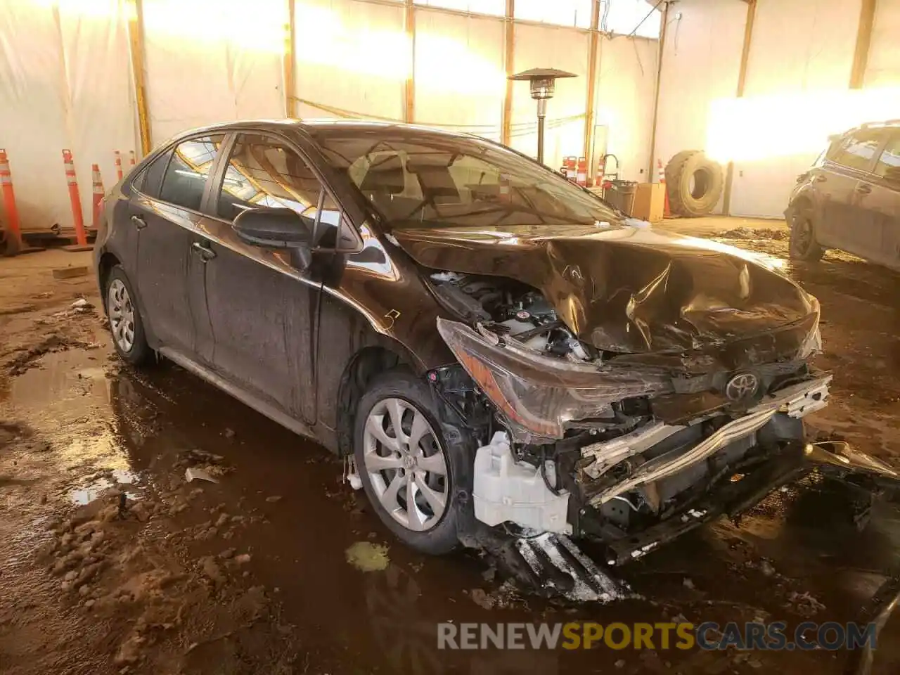 1 Photograph of a damaged car JTDEPRAE4LJ102576 TOYOTA COROLLA 2020