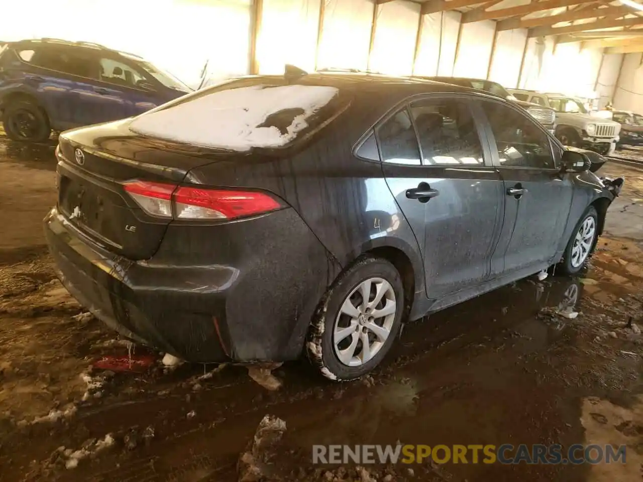 4 Photograph of a damaged car JTDEPRAE4LJ102576 TOYOTA COROLLA 2020