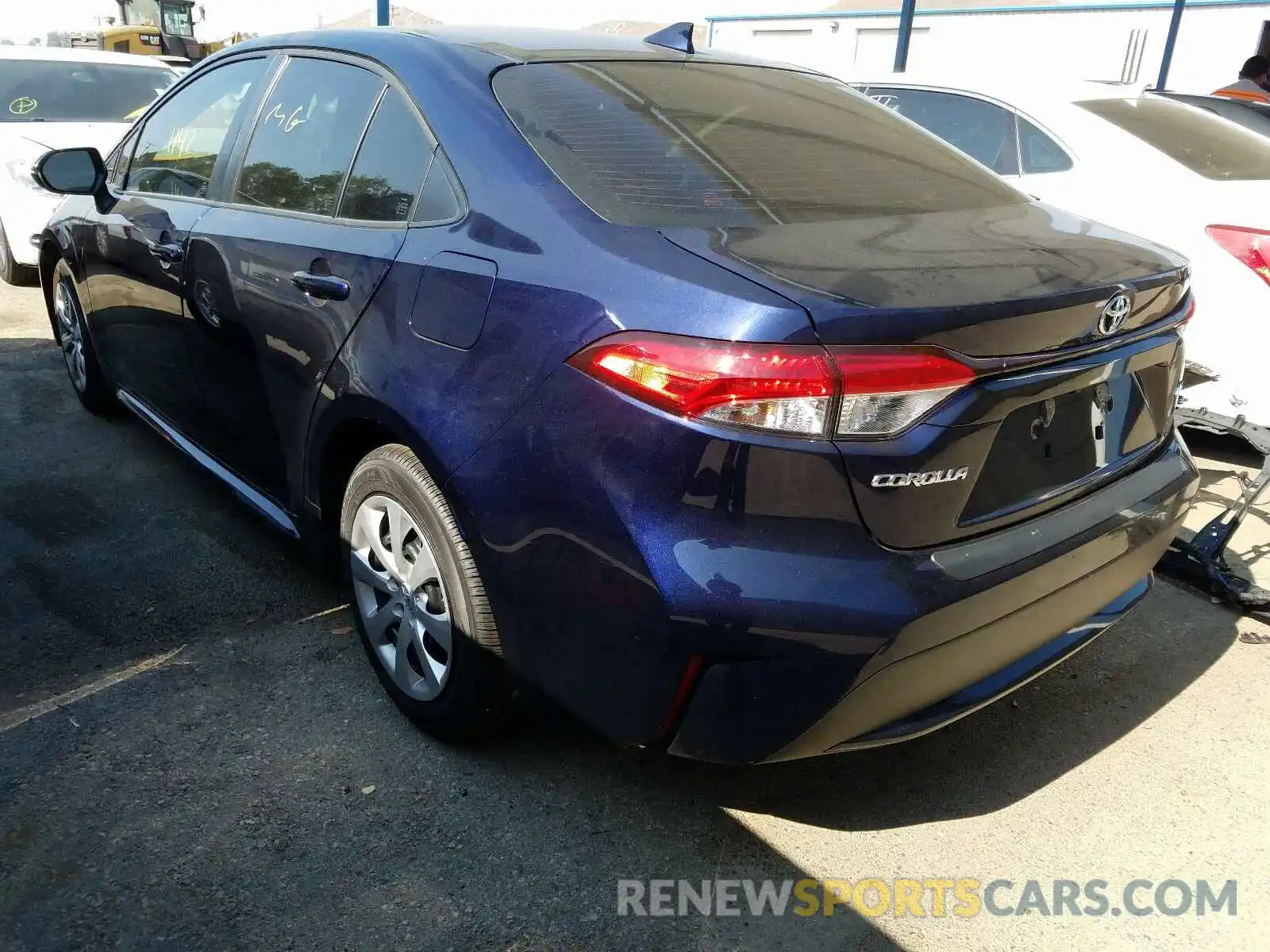 3 Photograph of a damaged car JTDEPRAE4LJ102982 TOYOTA COROLLA 2020