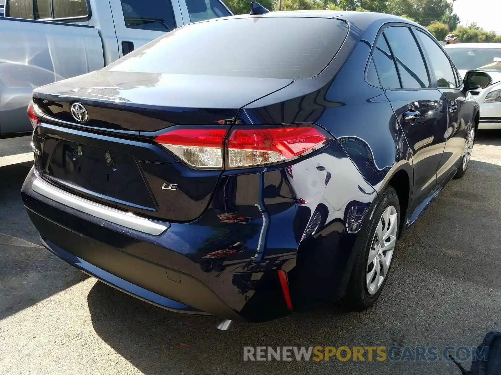 4 Photograph of a damaged car JTDEPRAE4LJ102982 TOYOTA COROLLA 2020