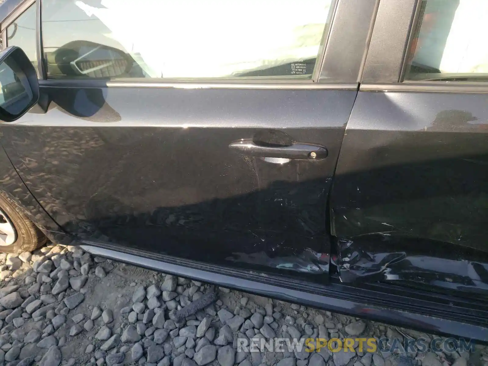 10 Photograph of a damaged car JTDEPRAE4LJ104893 TOYOTA COROLLA 2020